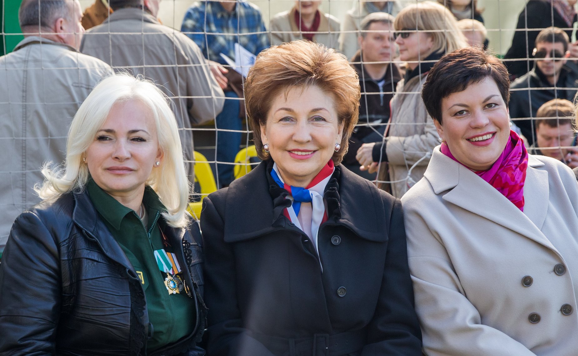 Г. Карелова, О. Ковитиди и Л. Кононова на Футбольном турнире «Салют, Победа!», посвященном 70-летию Победы в Великой Отечественной войне