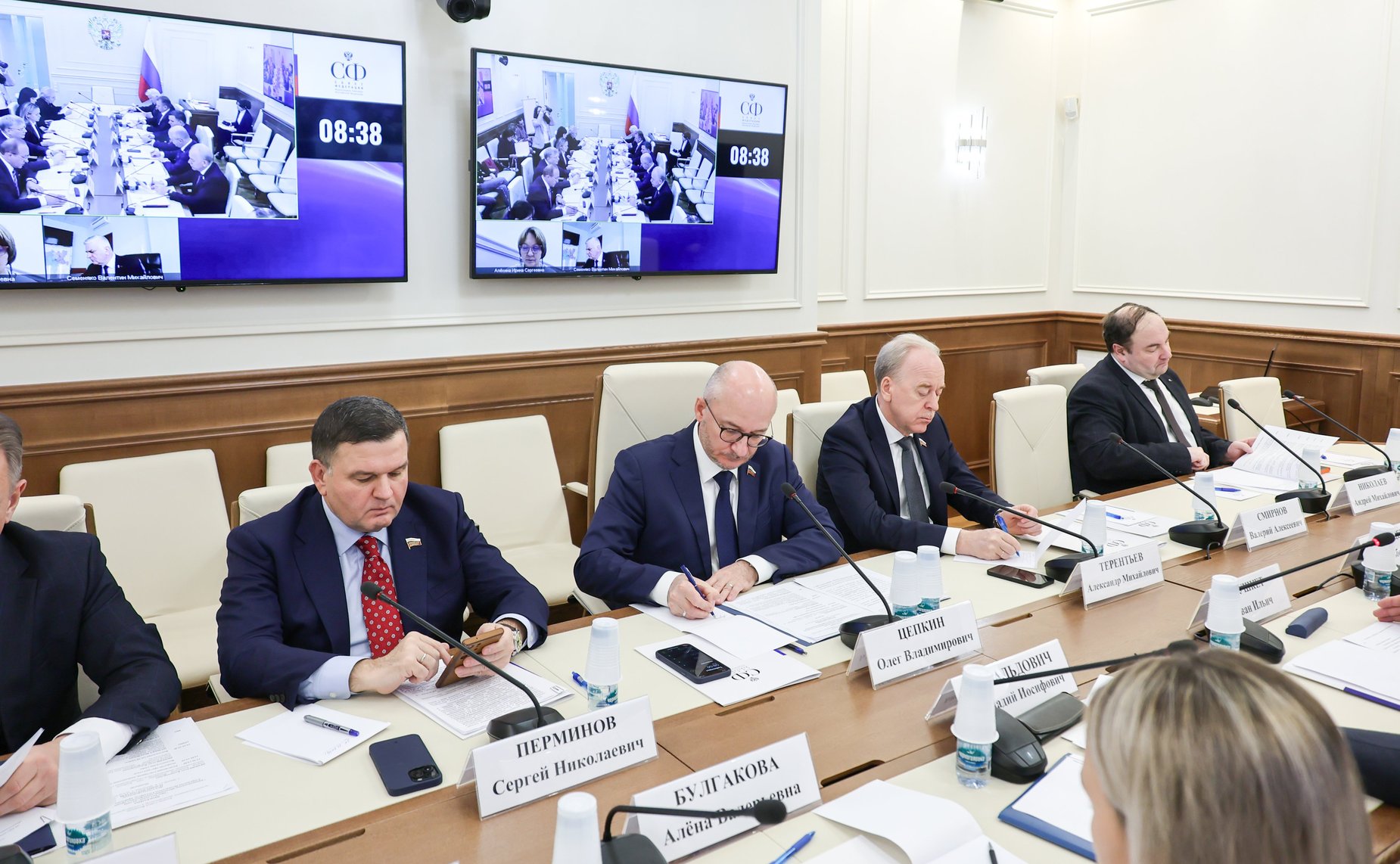 Круглый стол Комитета СФ по конституционному законодательству и государственному строительству на тему «О законодательном обеспечении электоральных процессов в государствах-участниках СНГ»