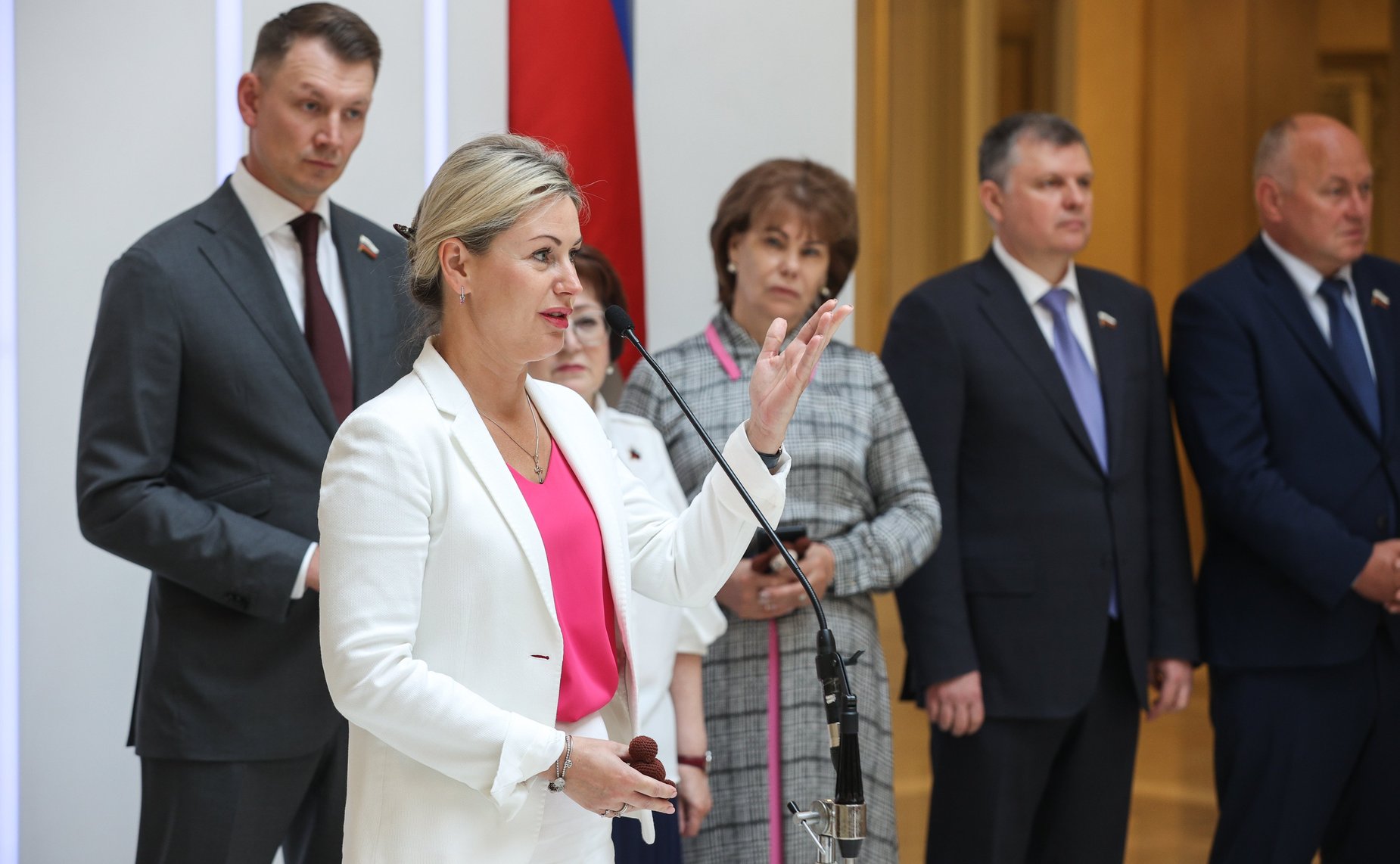 В Совете Федерации открылась выставка «Подвиг села: новые герои»