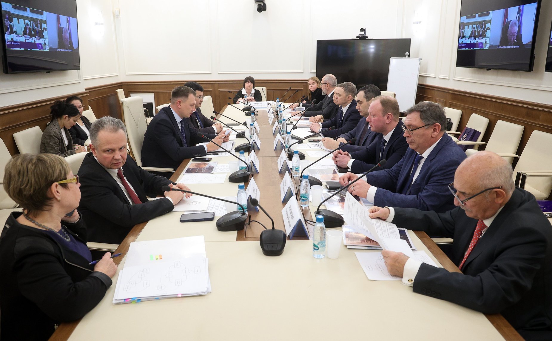 Совещание Комитета Совета Федерации по аграрно-продовольственной политике и природопользованию «О сохранении отечественных пород лошадей»