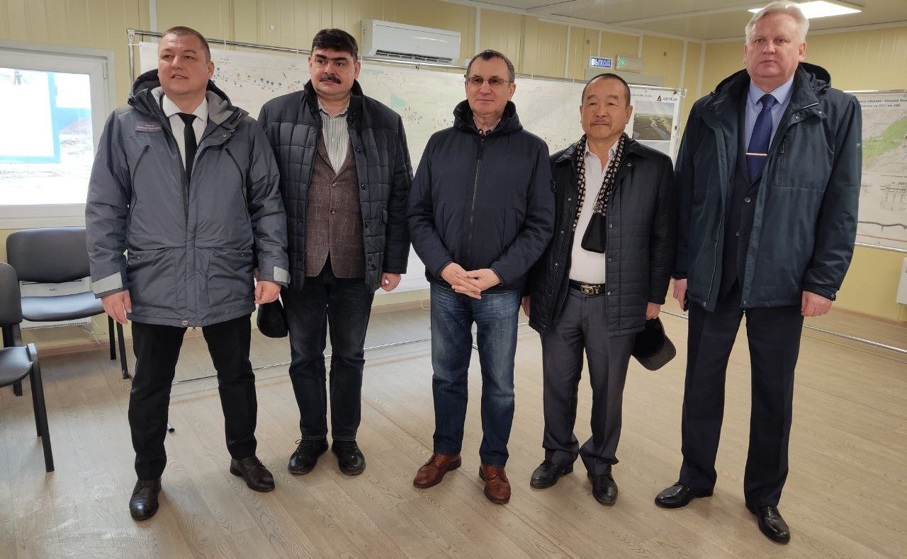 Николай Федоров ознакомился с ходом строительства шестого этапа скоростной автомобильной дороги М-12 «Москва – Нижний Новгород – Казань» в Чувашии