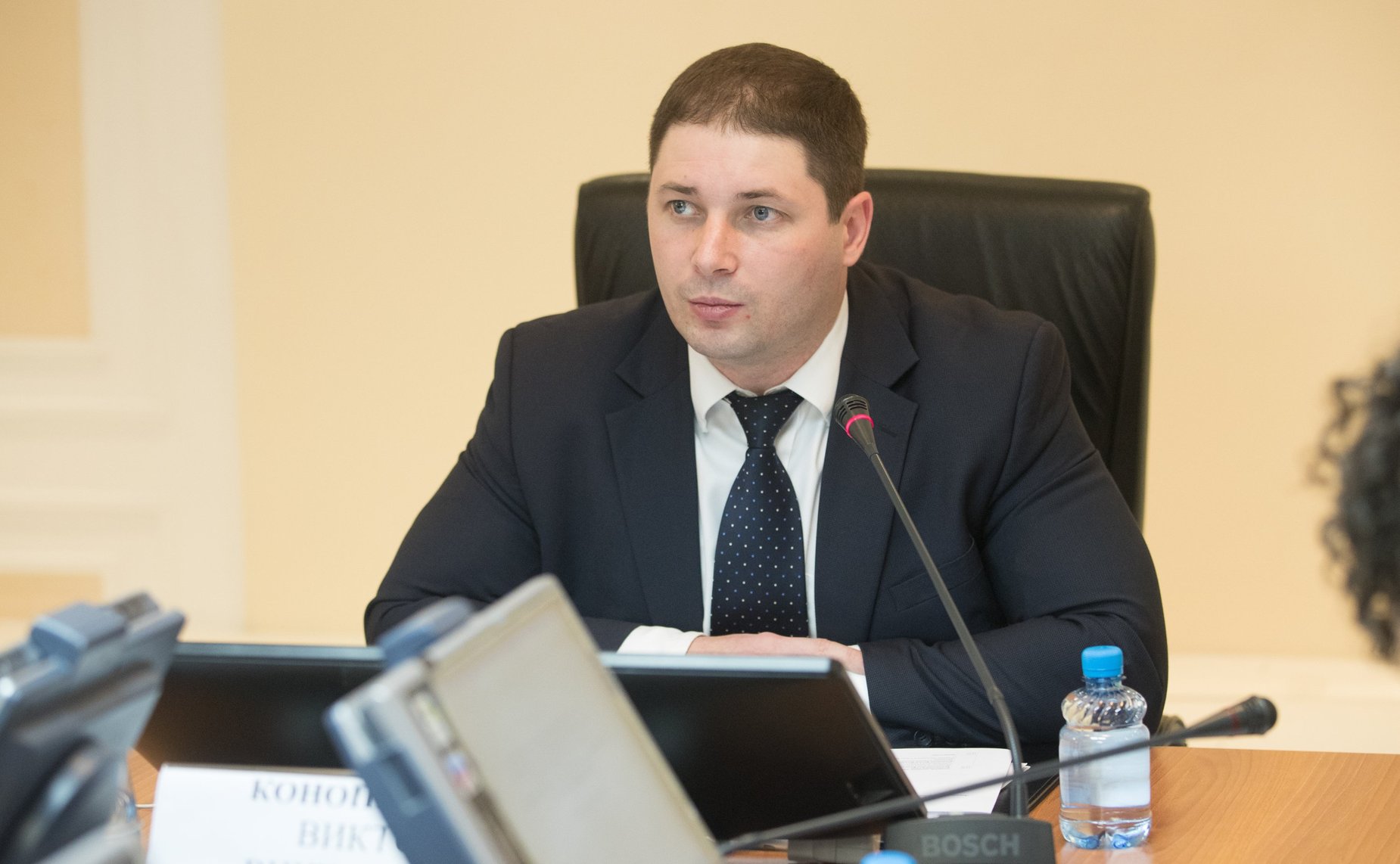 В. Конопацкий