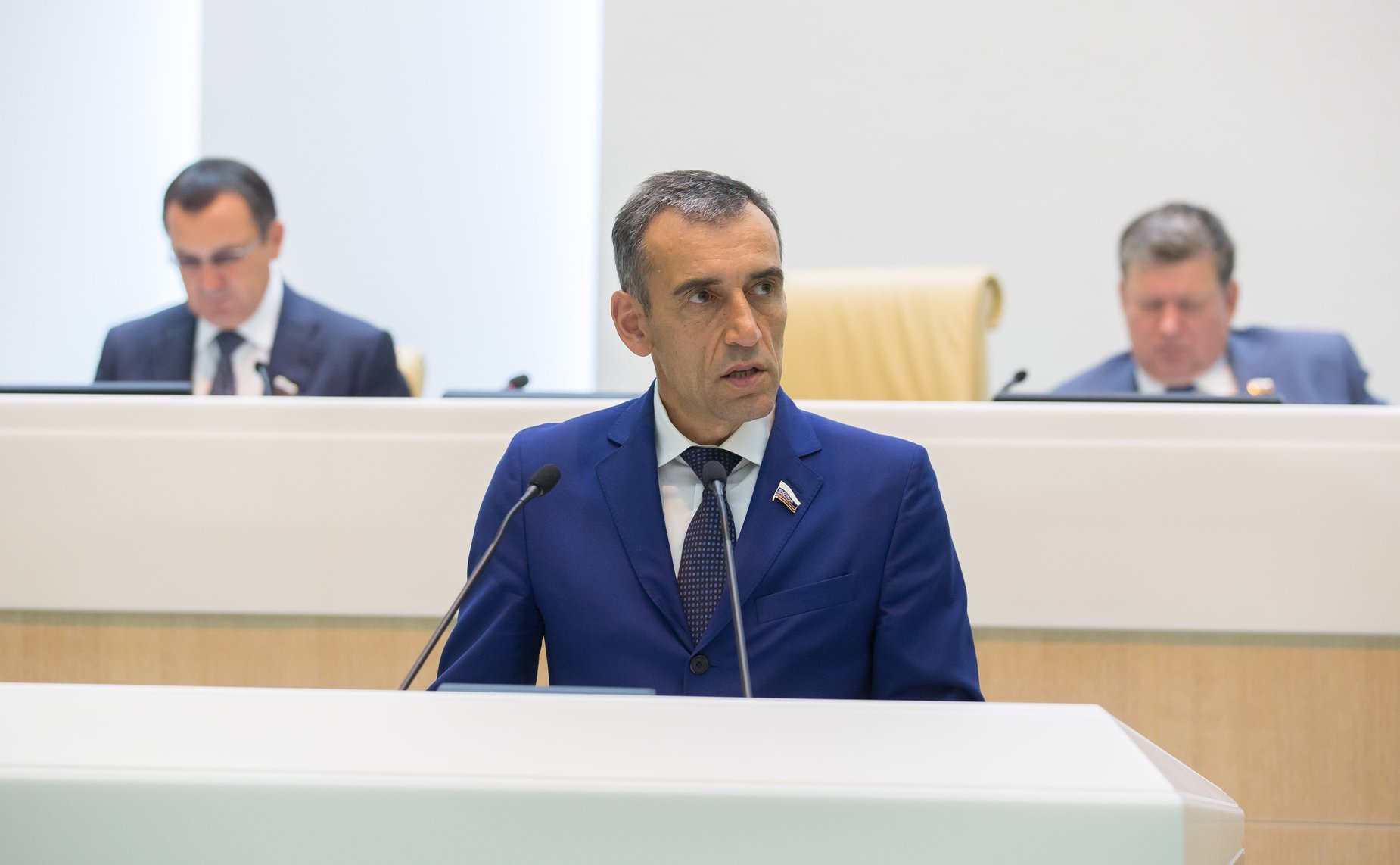 Н. Власенко