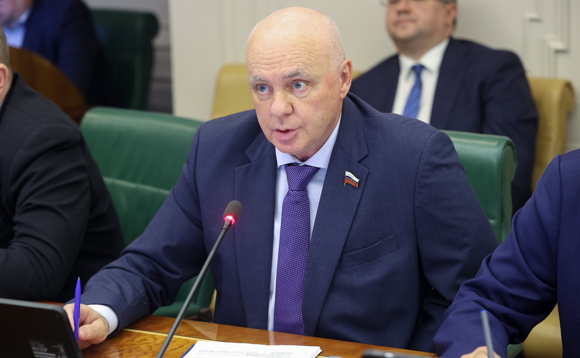 Андрей Шохин