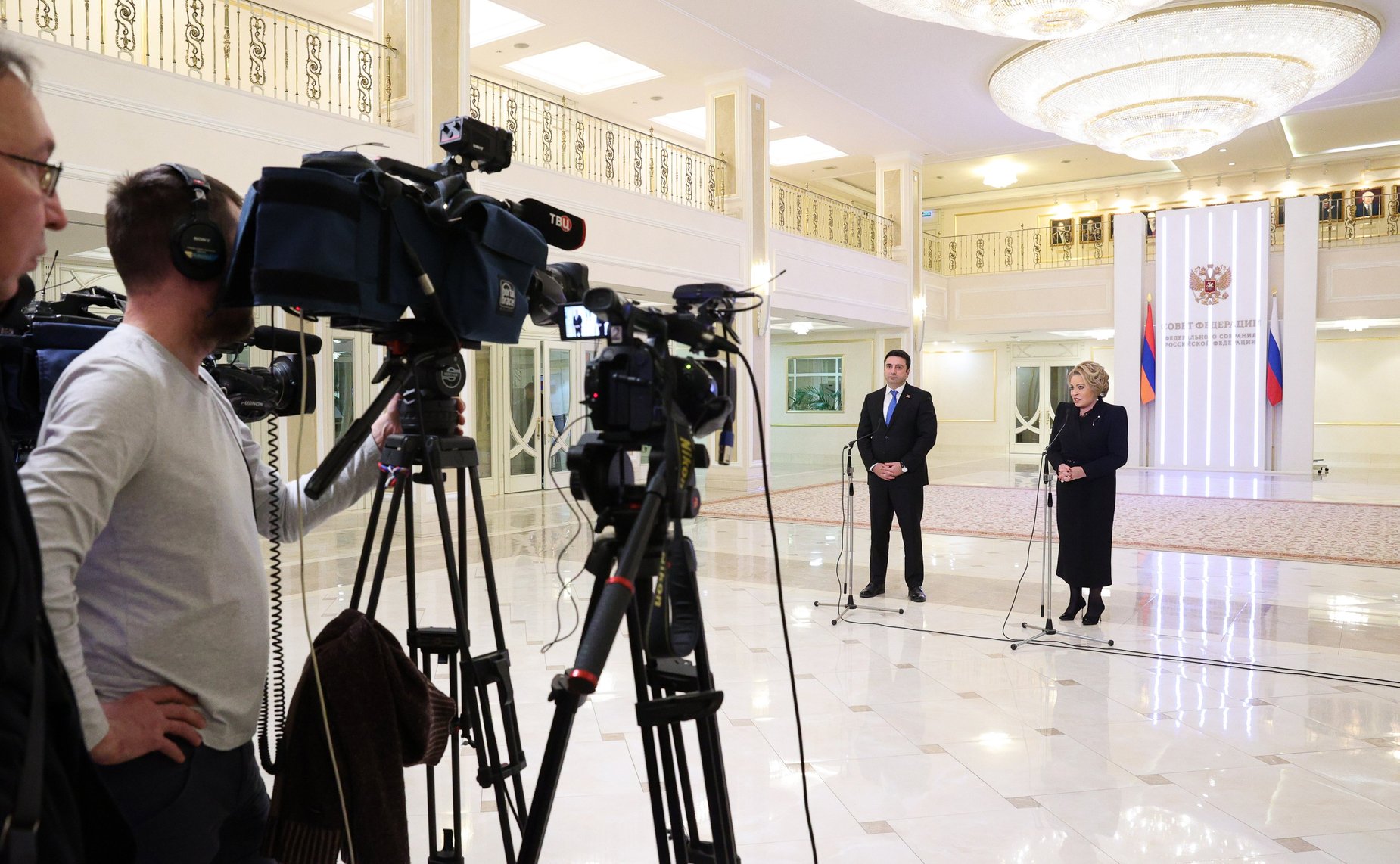 Встреча Председателя Совета Федерации Валентины Матвиенко с Председателем Национального Собрания Республики Армения Аленом Симоняном