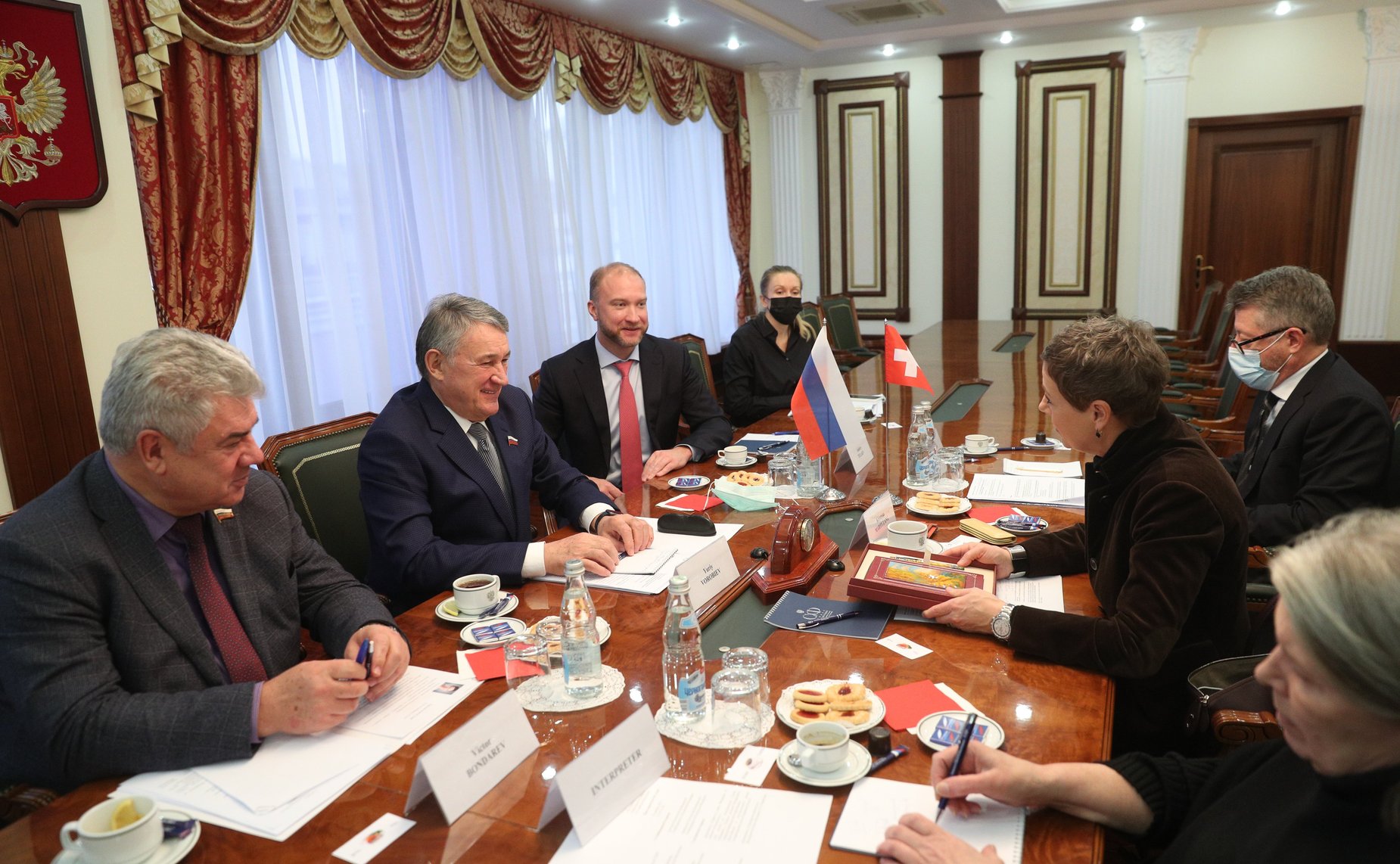 Встреча заместителя Председателя СФ Юрия Воробьева с Чрезвычайным и Полномочным Послом Швейцарской Конфедерации в РФ Кристиной Марти Ланг