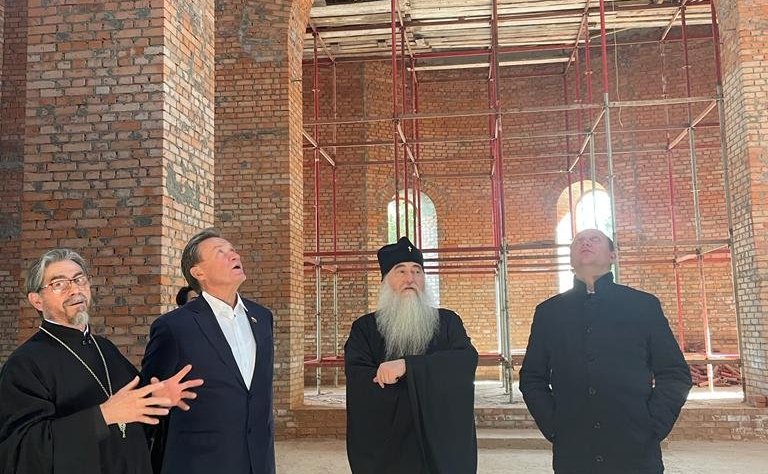 Сергей Рябухин также принял участие в Божественной литургии в храме во имя святого благоверного великого князя Александра Невского города Ульяновска