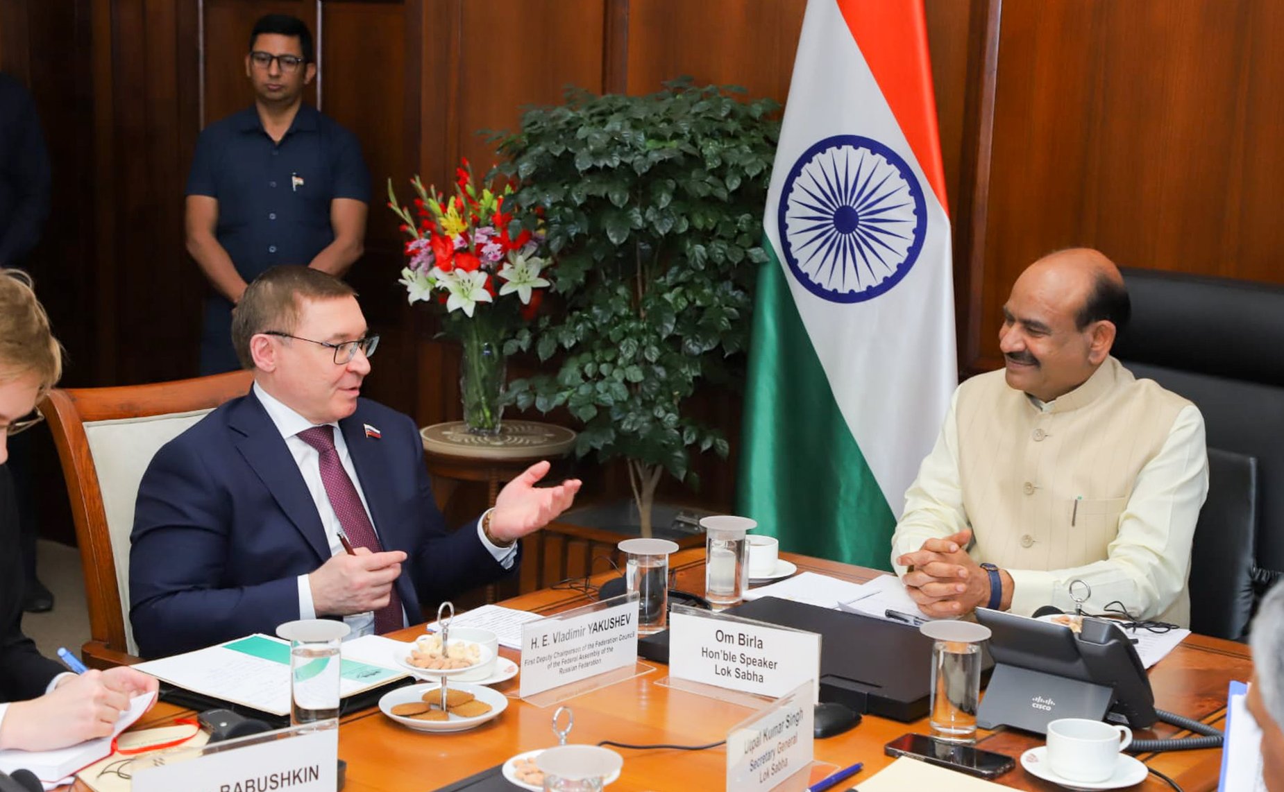 Первый заместитель Председателя Совета Федерации Владимир Якушев в рамках рабочего визита в Республику Индия провел ряд двусторонних встреч