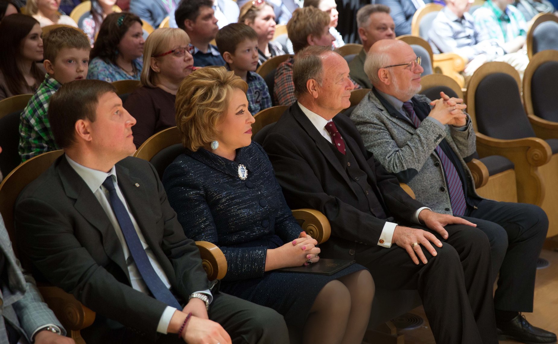 Валентина Матвиенко приняла участие в открытии международного фестиваля «Другое искусство»