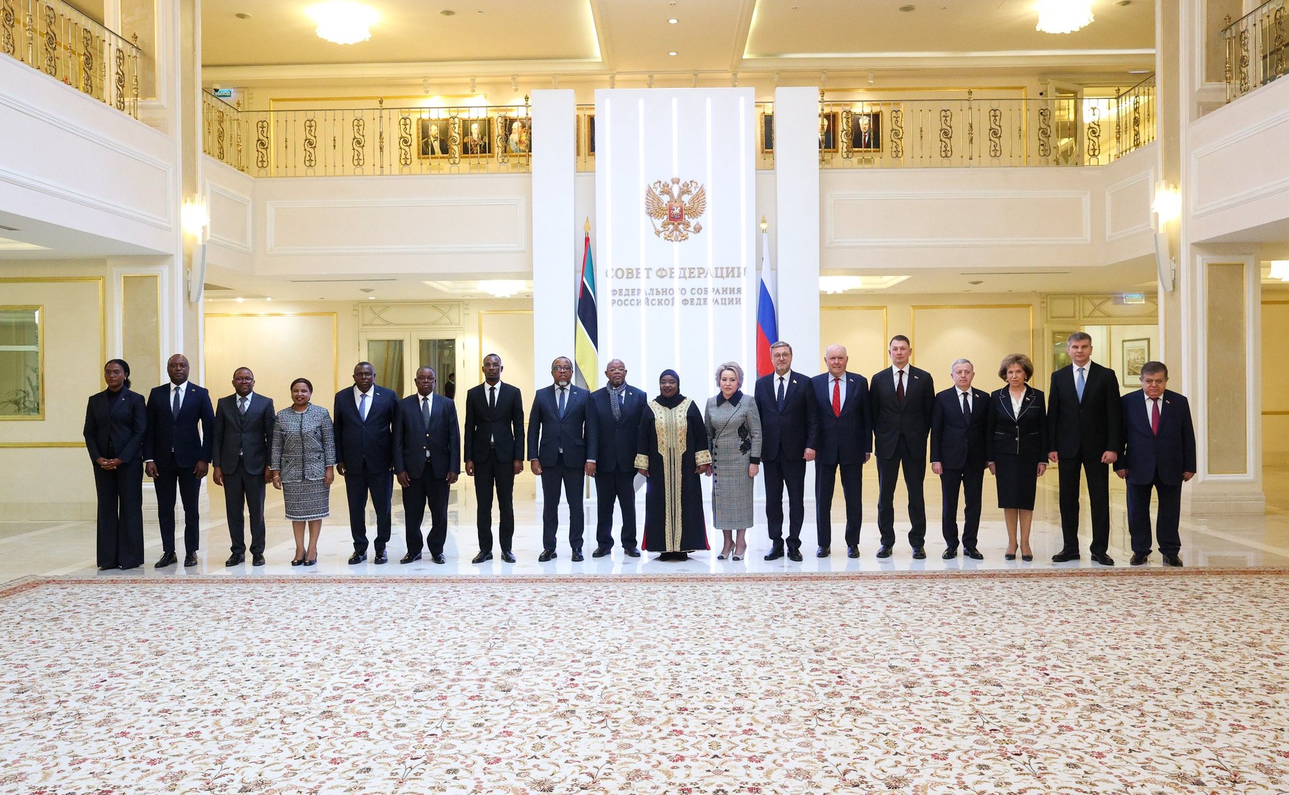 Встреча Председателя Совета Федерации Валентины Матвиенко с Председателем Ассамблеи Республики Мозамбик Маргаридой Адамужи Талапой