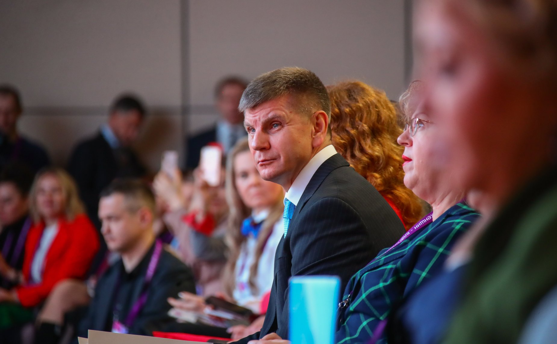 Геннадий Голов