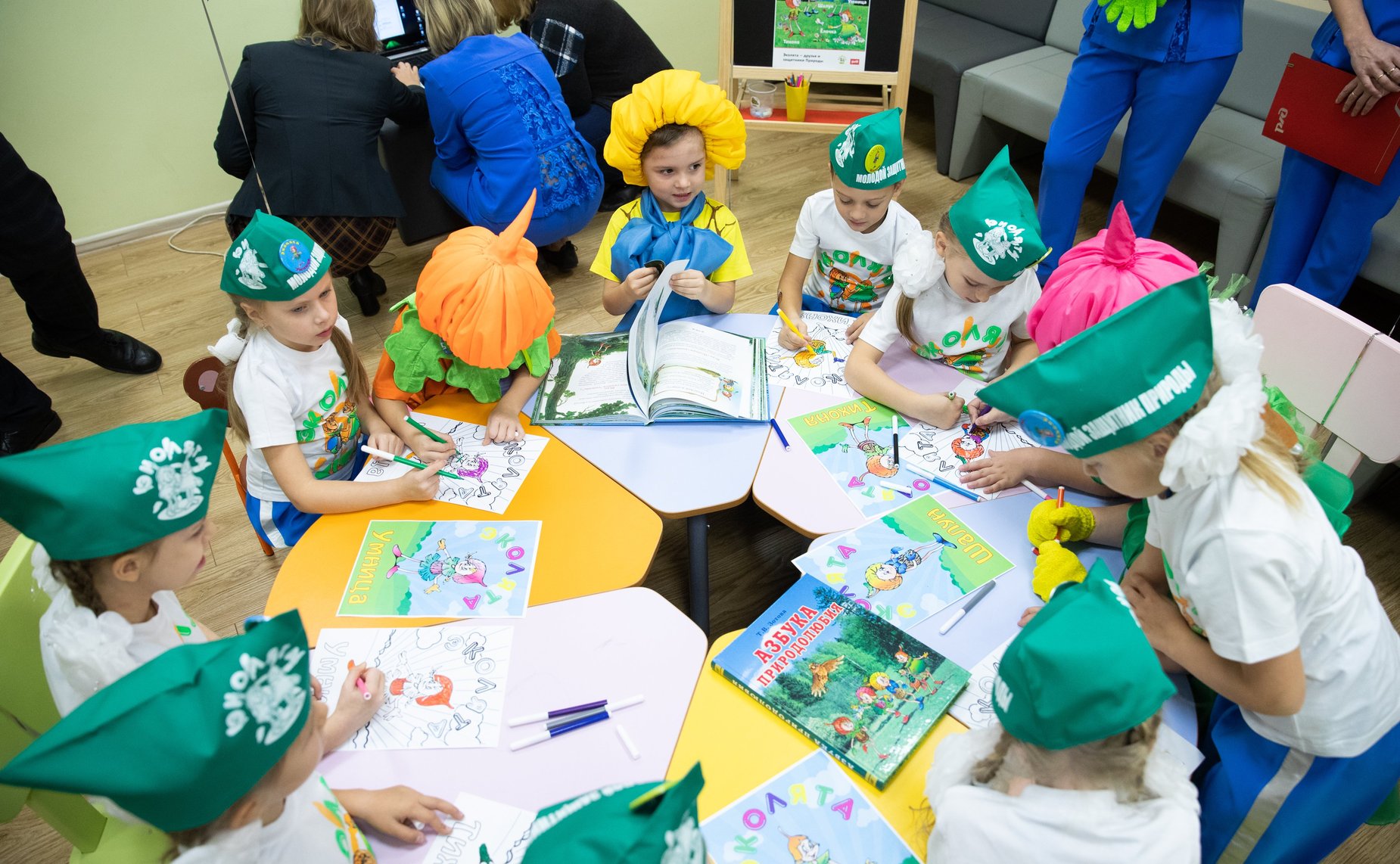 Открытие выставки «Россия – территория Эколят – Молодых защитников природы» и проекта «Комнаты Эколят» на вокзалах Москвы