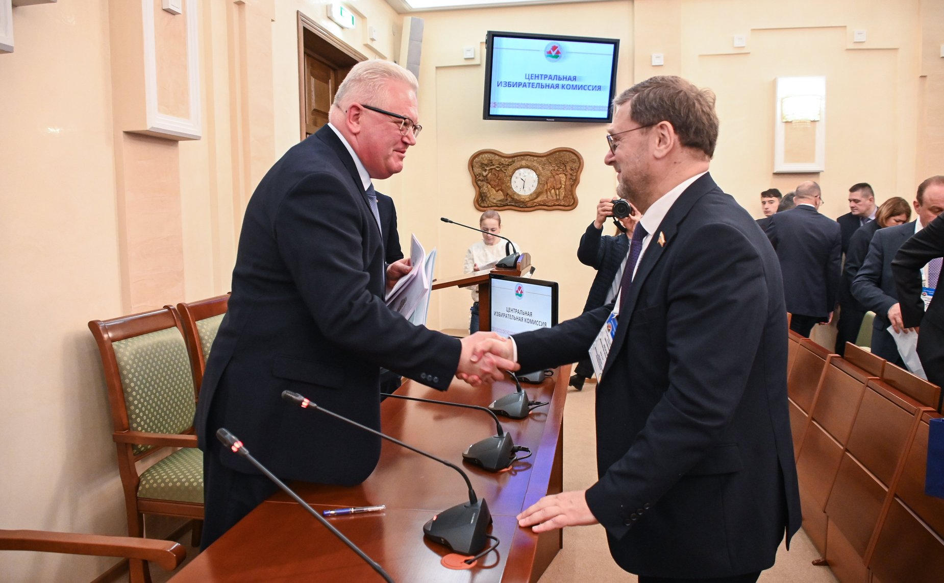 Российские законодатели в рамках визита провели встречу с Председателем Центральной избирательной комиссии Беларуси Игорем Карпенко