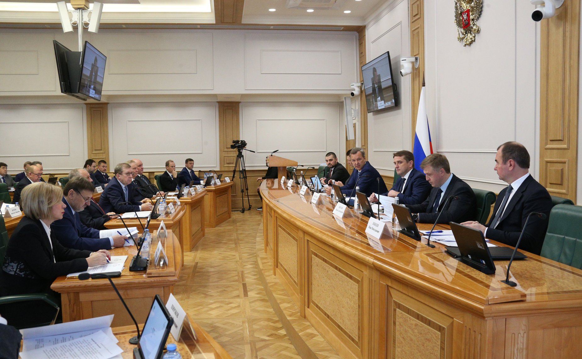 Встреча сенаторов Российской Федерации с руководителем Федерального агентства по рыболовству Ильёй Шестаковым в формате «Открытого диалога»