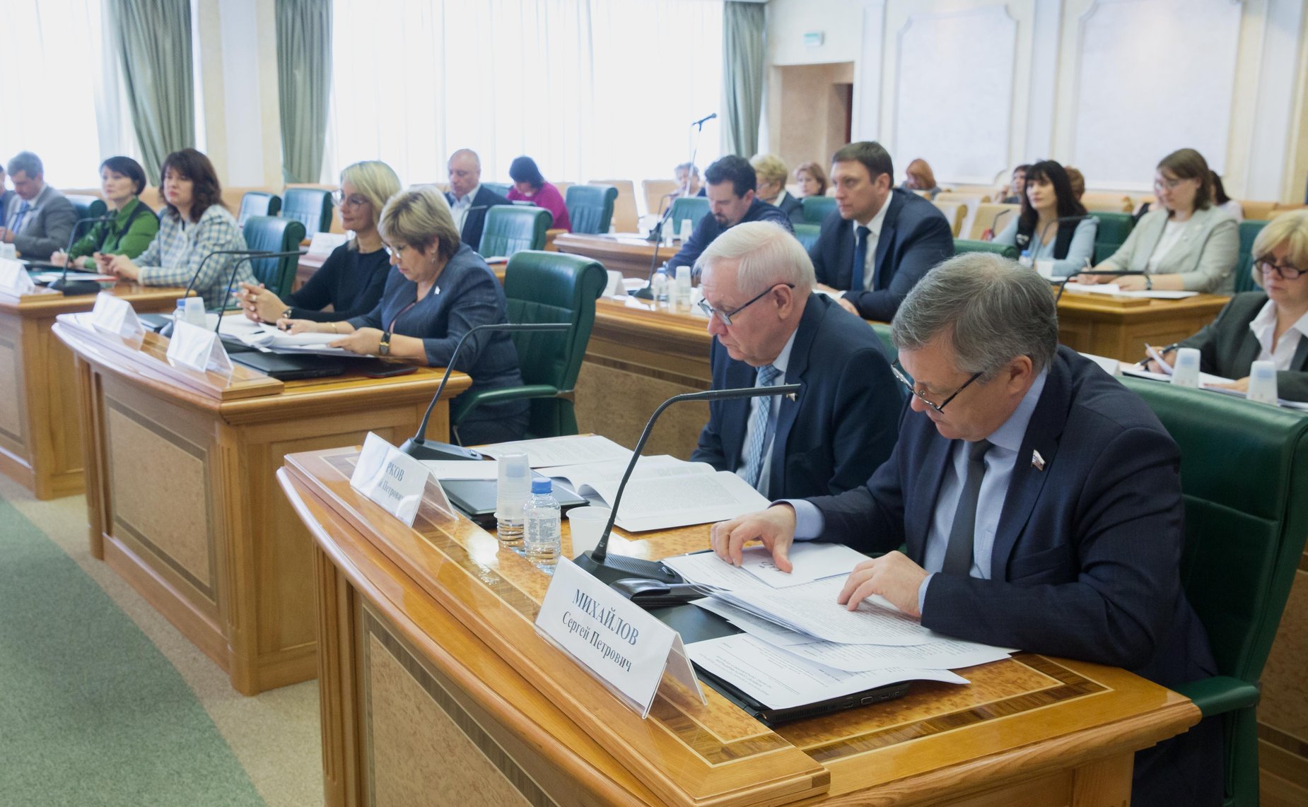 «Круглый стол» на тему «О законодательном обеспечении стандартов качества общего образования по предметам естественно-научного цикла»