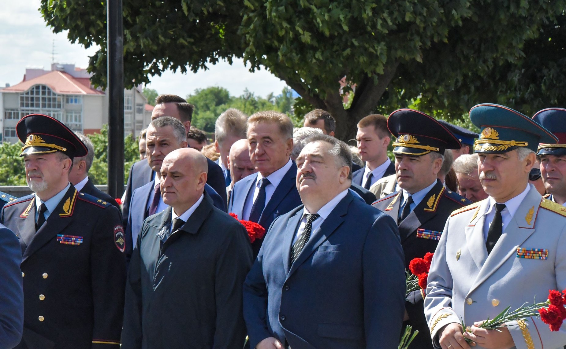 Сергей Лукин почтил память воинов, павших в Великой Отечественной войне