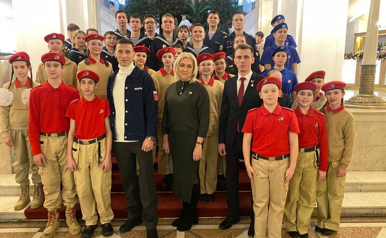 Светлана Кириллова провела рабочую встречу с руководством регионального штаба движения «Юнармия»