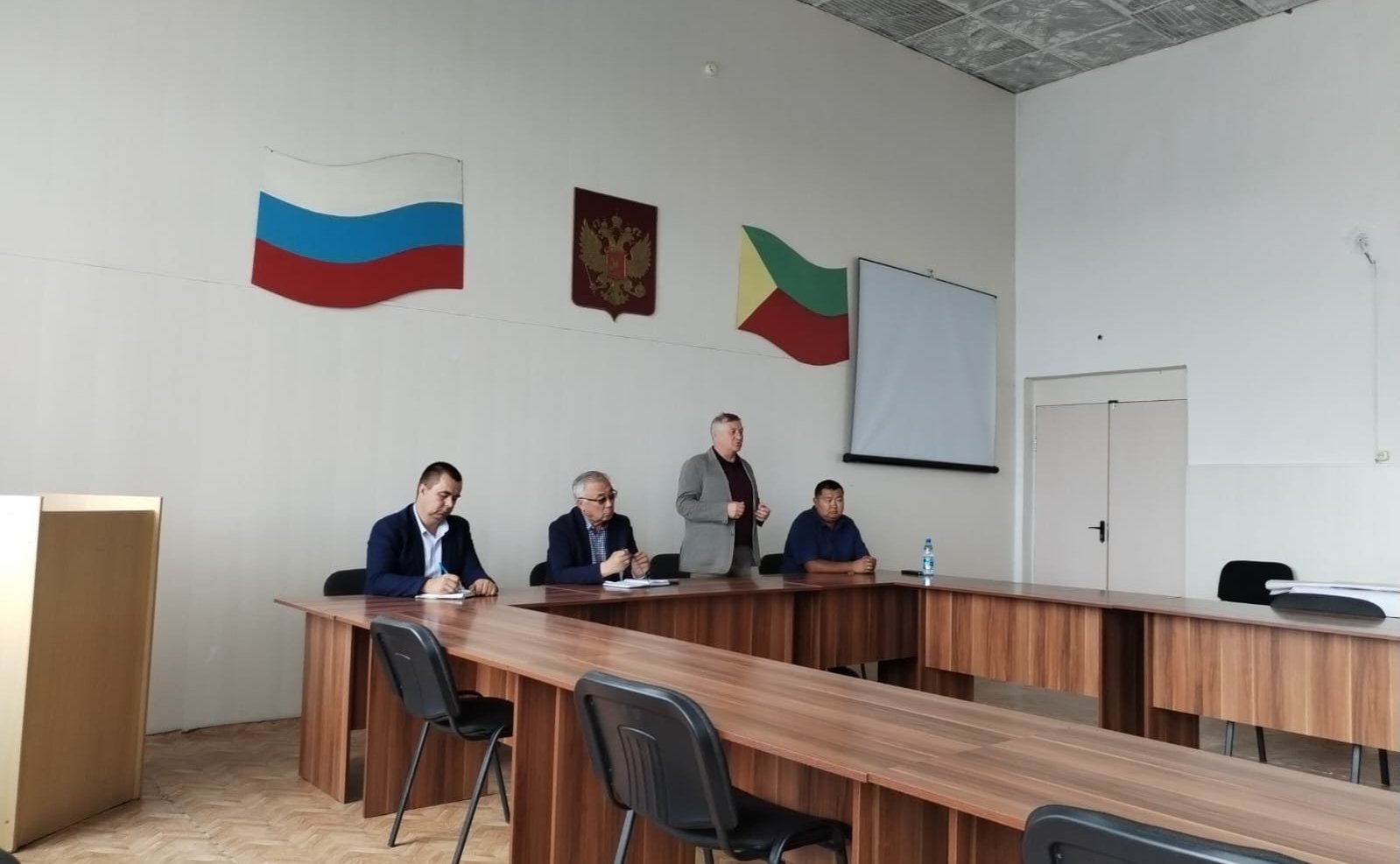 Баир Жамсуев и Сергей Михайлов посетили села Нарасун и Акша