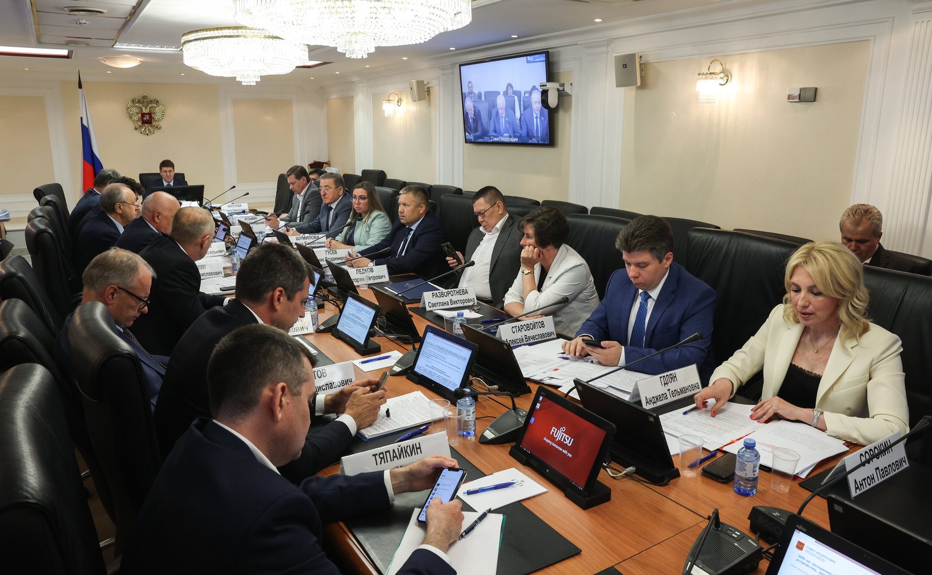 Заседание Комитета Совета Федерации по федеративному устройству, региональной политике, местному самоуправлению и делам Севера