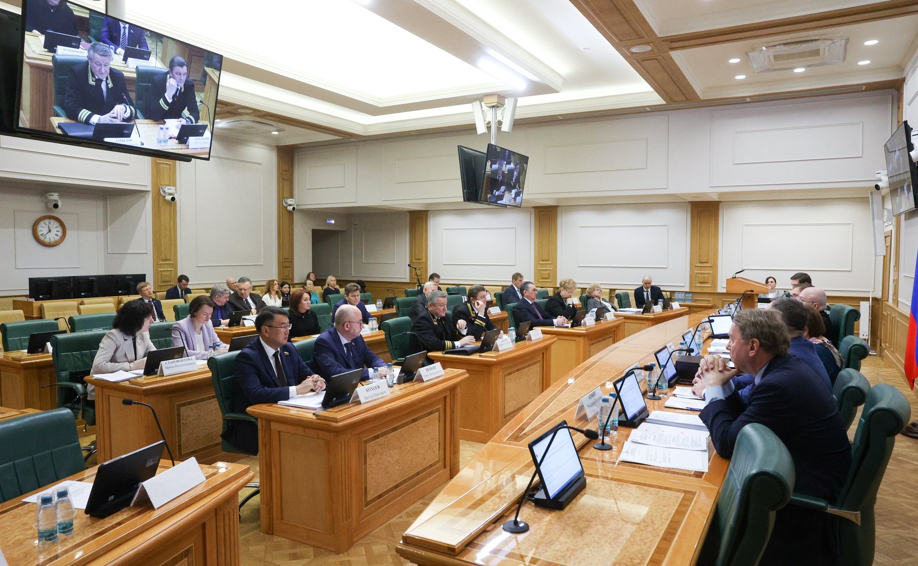 Заседание Комитета Совета Федерации по конституционному законодательству и государственному строительству