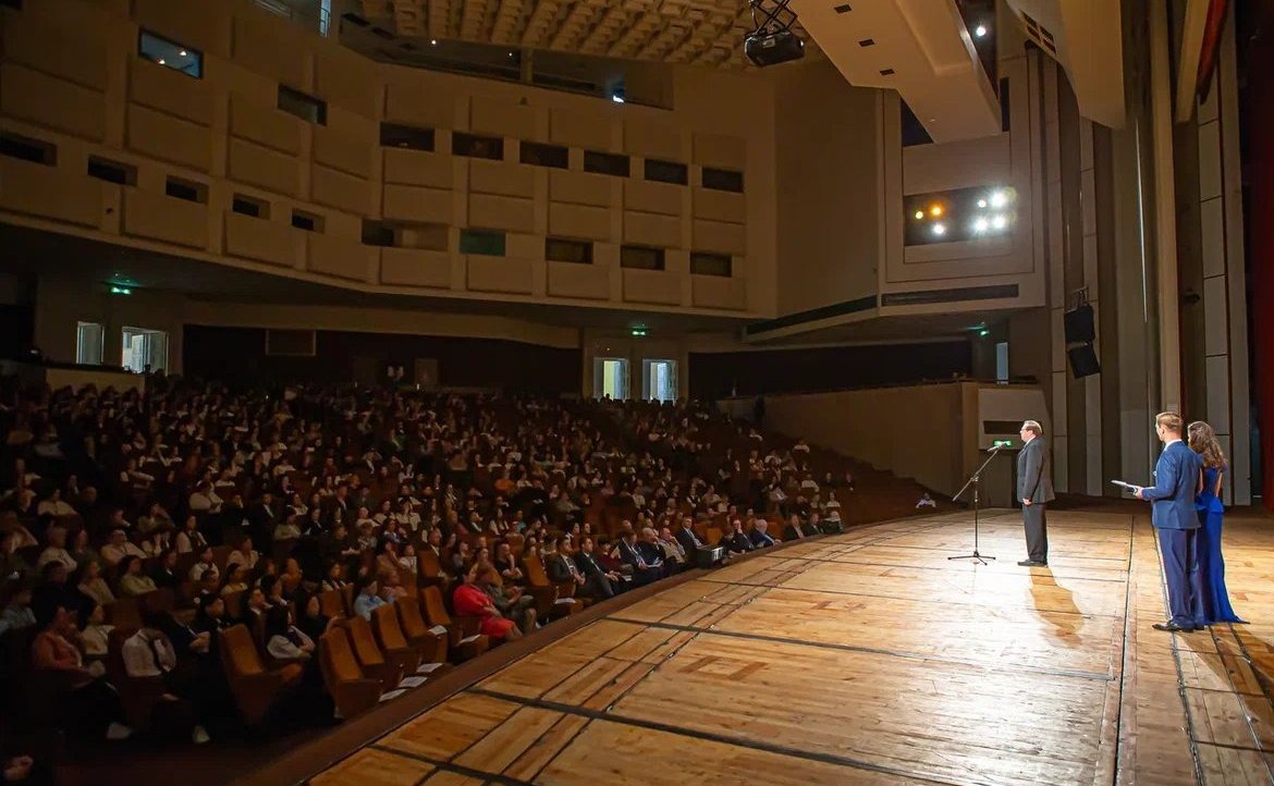 Александр Русаков принял участие в торжественном открытии Всероссийских юношеских чтений имени Вернадского