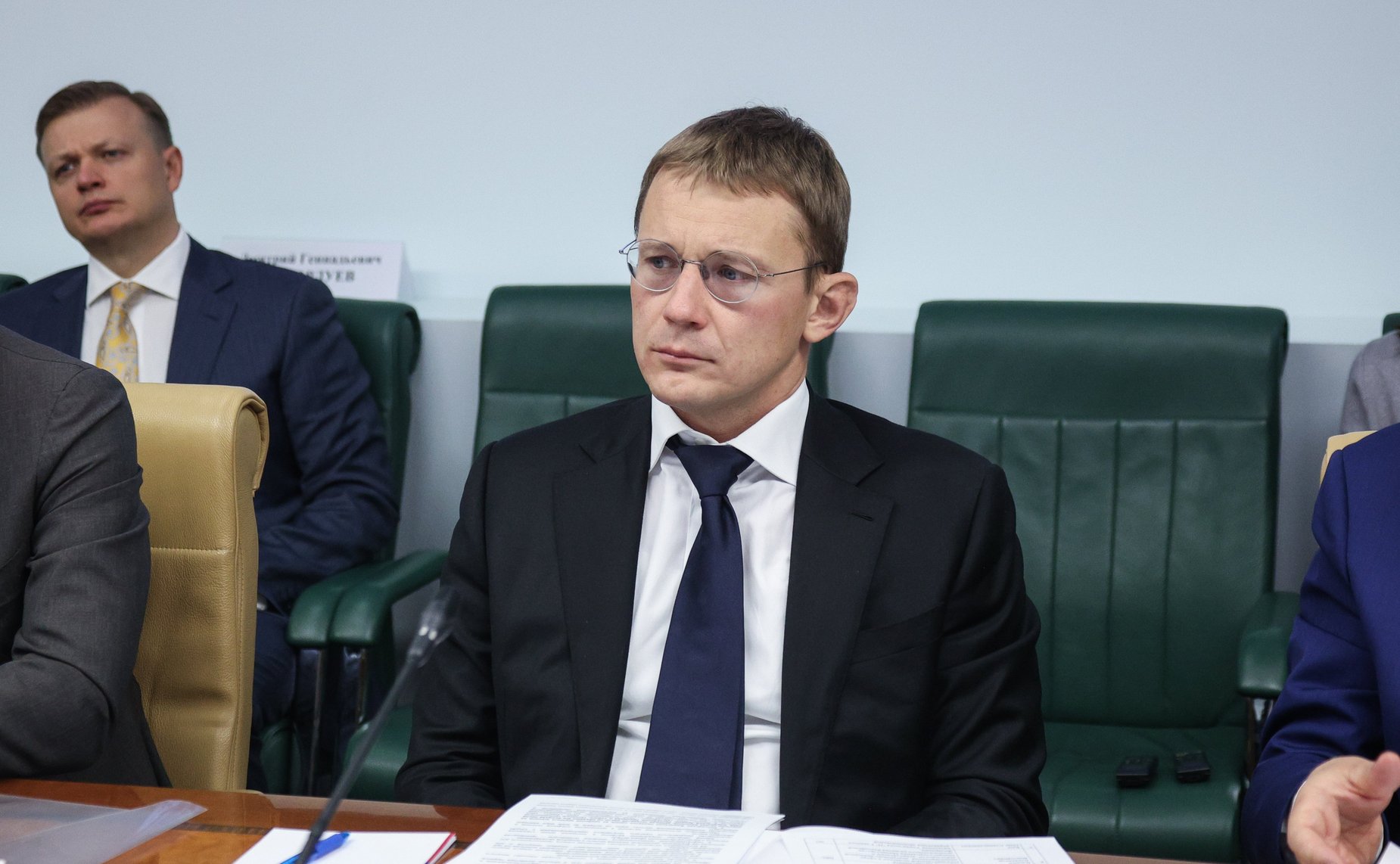 Совещание Комитета СФ по Регламенту и организации парламентской деятельности совместно с Комитетом СФ по бюджету и финансовым рынкам «Об установлении обязательных требований к обороту метилового спирта (метанола)»