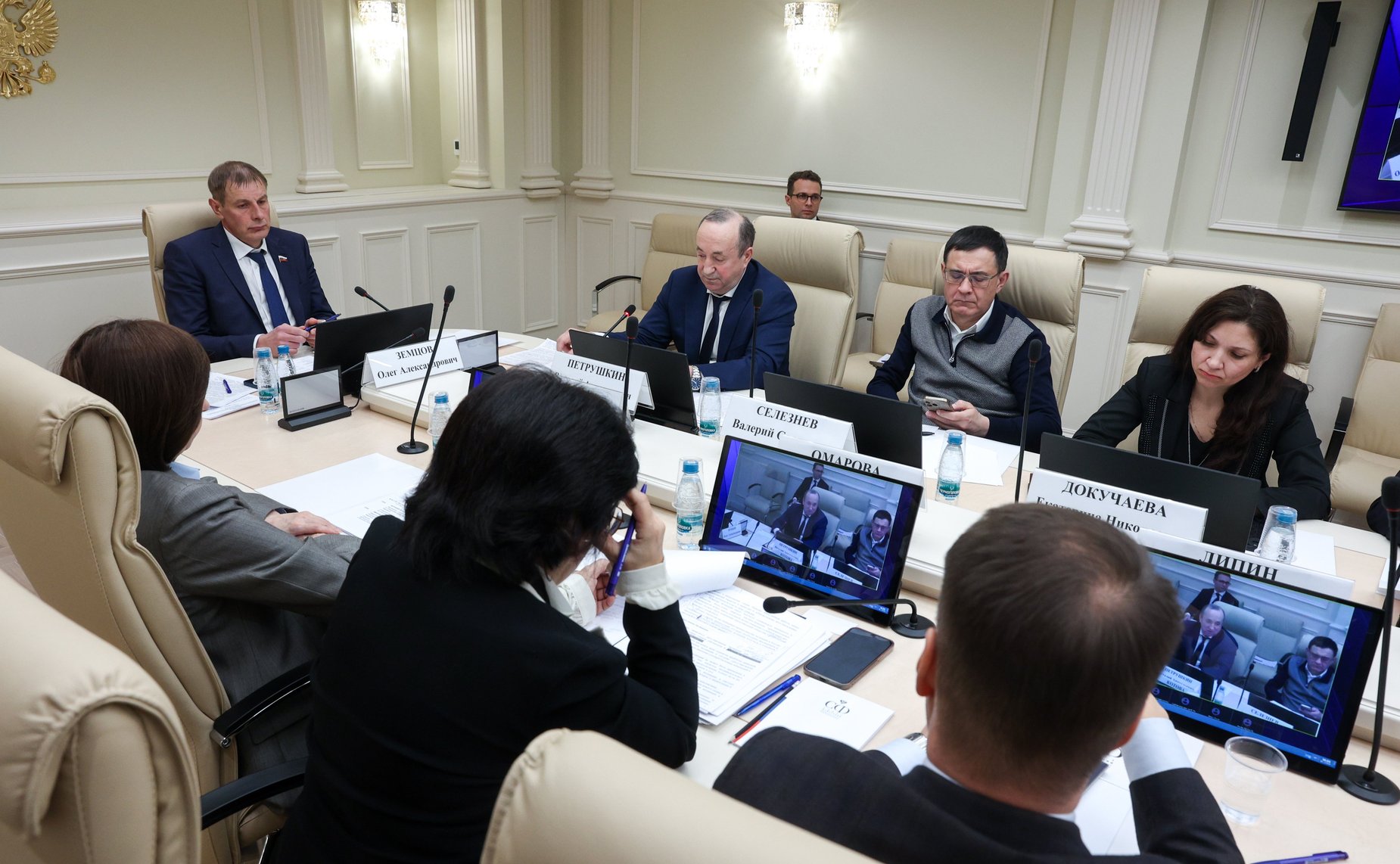 Круглый стол Комитета СФ по конституционному законодательству и государственному строительству «Направления совершенствования гражданского и гражданского процессуального законодательства в целях снижения нагрузки на судебную систему»