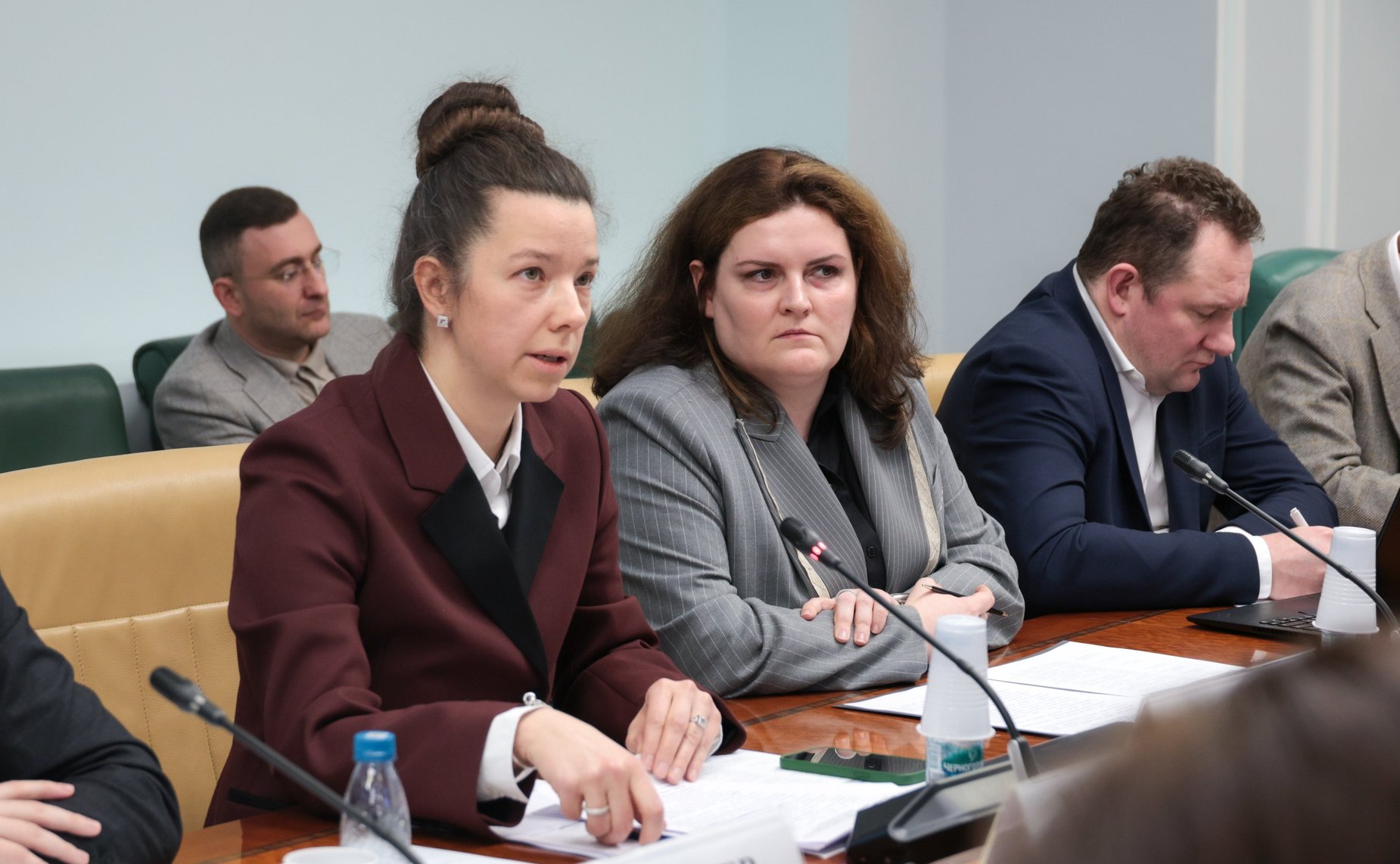 Круглый стол Комитета Совета Федерации по экономической политике «О приведении в нормативное состояние региональной и местной дорожной сети в рамках национального проекта «Инфраструктура для жизни»»