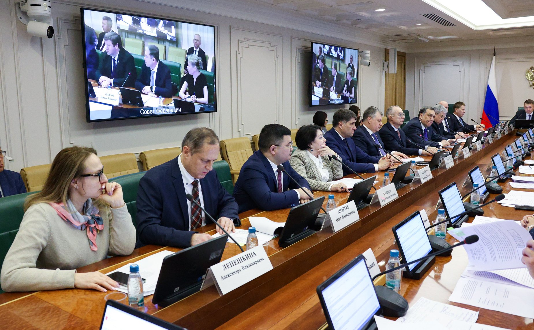 Заседание Комитета Совета Федерации по аграрно-продовольственной политике и природопользованию