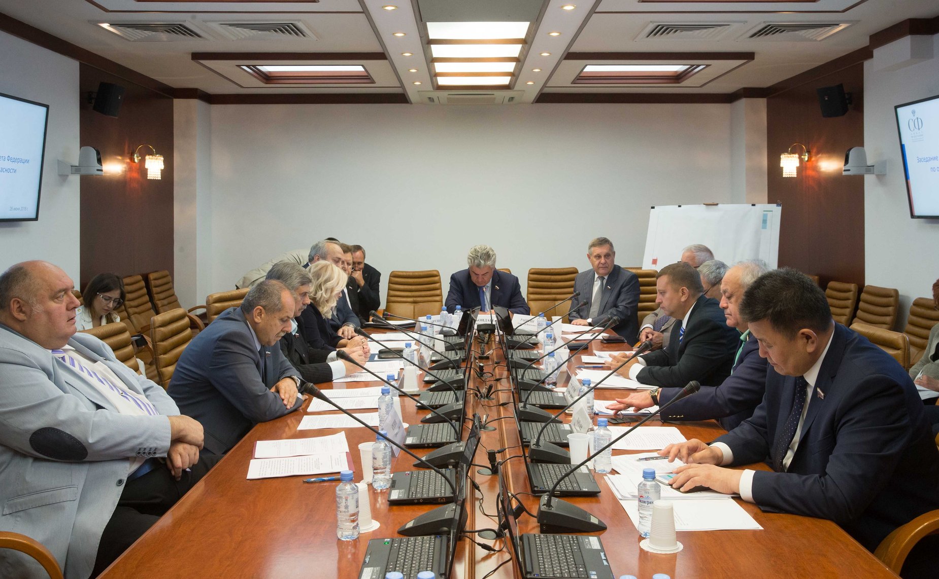 Заседание Комитета СФ по обороне и безопасности