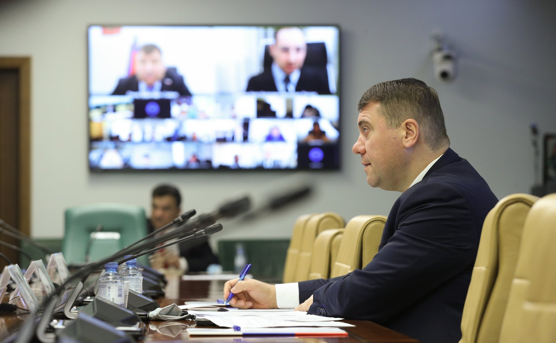 Парламентские слушания «О построении опорной транспортной сети Российской Федерации, интегрированной в международную систему трансграничных перевозок»