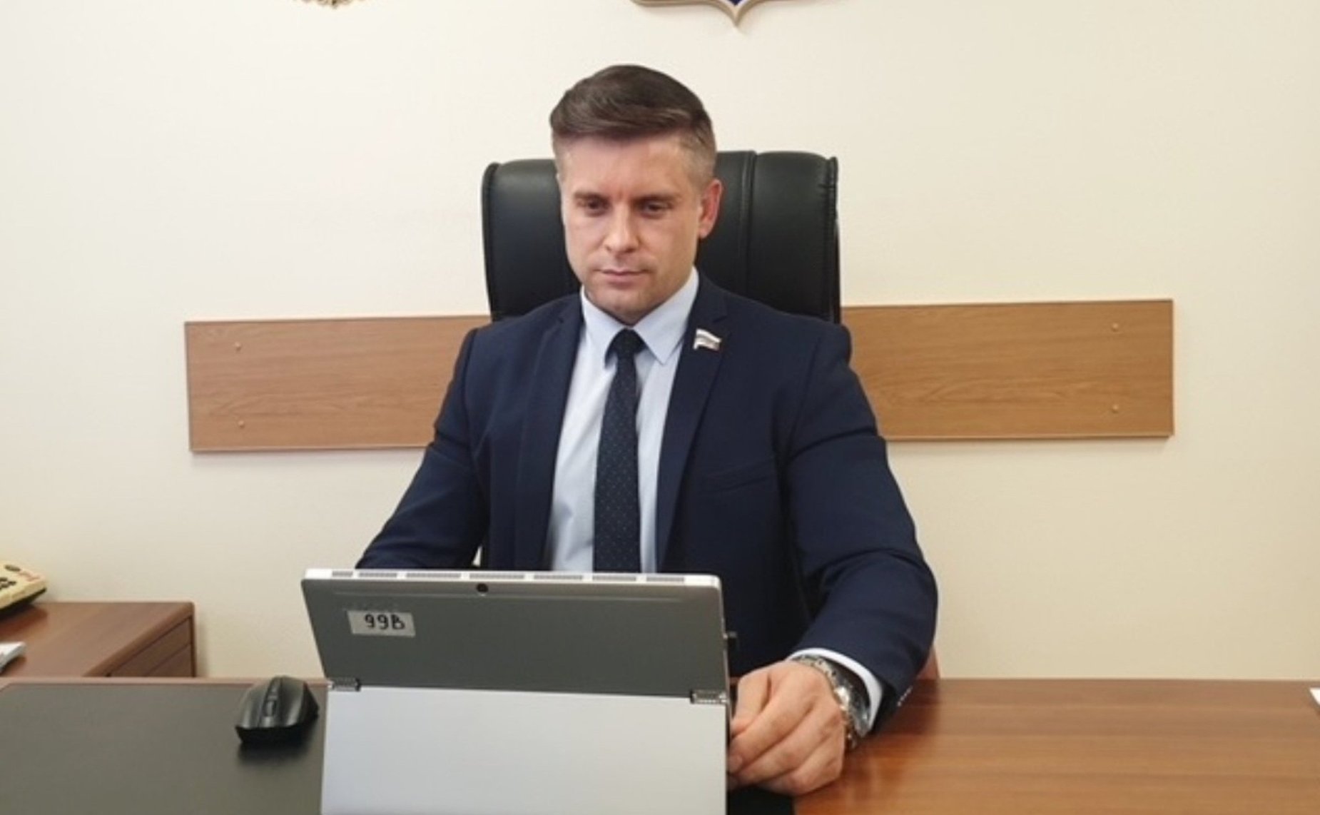 Юрий Архаров