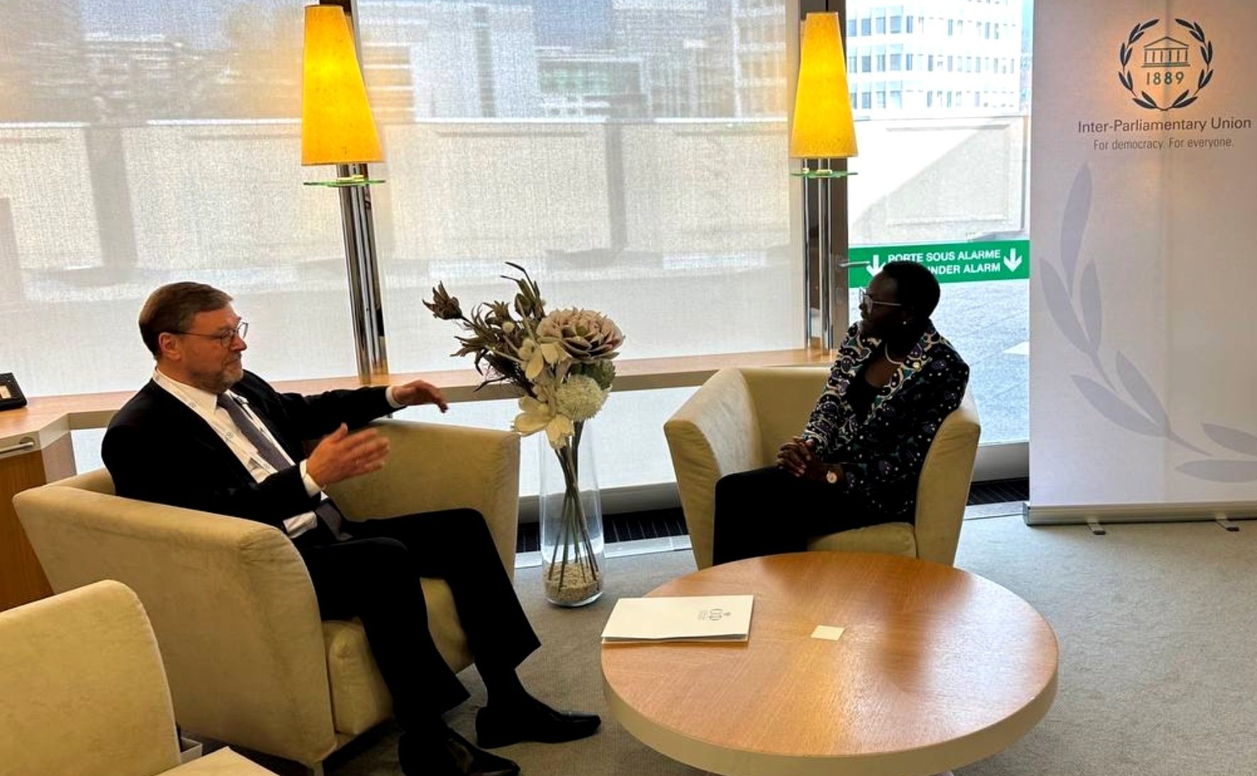 Заместитель Председателя СФ Константин Косачев на полях 148-й Ассамблеи Межпарламентского союза провел встречу с Председателем Межпарламентского союза Тулией Эксон