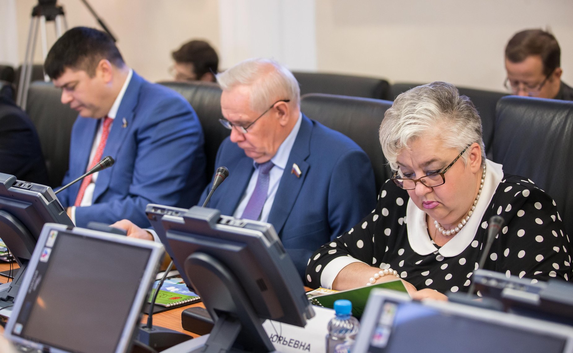 И. Тихонова