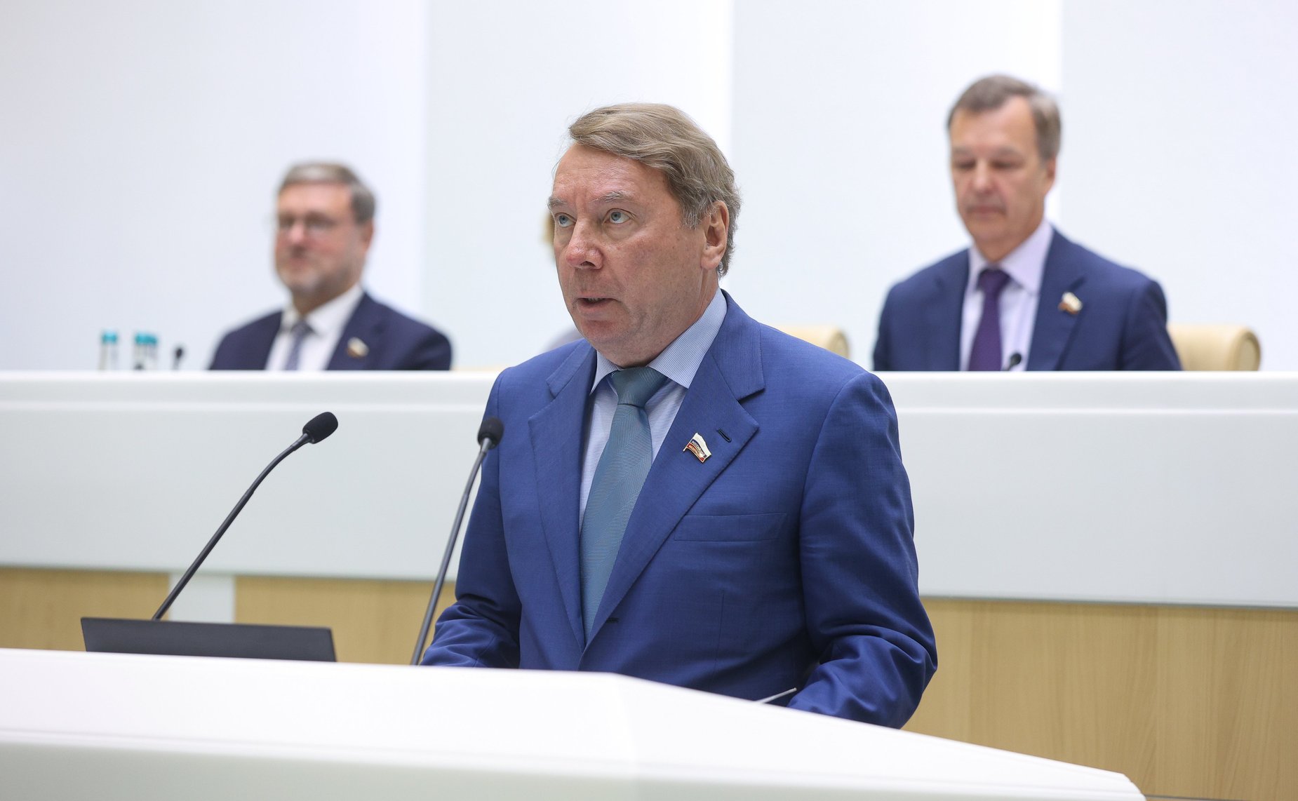 Владимир Кожин