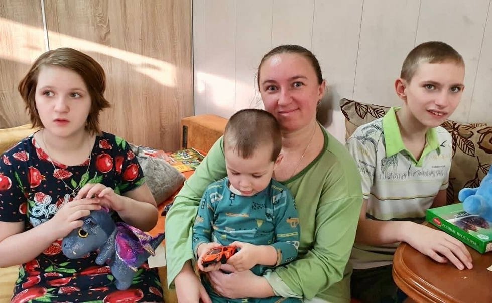 Андрей Базилевский в рамках акции «Ёлка жалений» исполнил мечты ребят из Хабаровского края