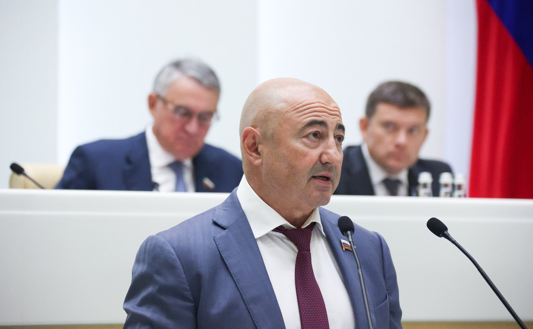 Александр Вайнберг