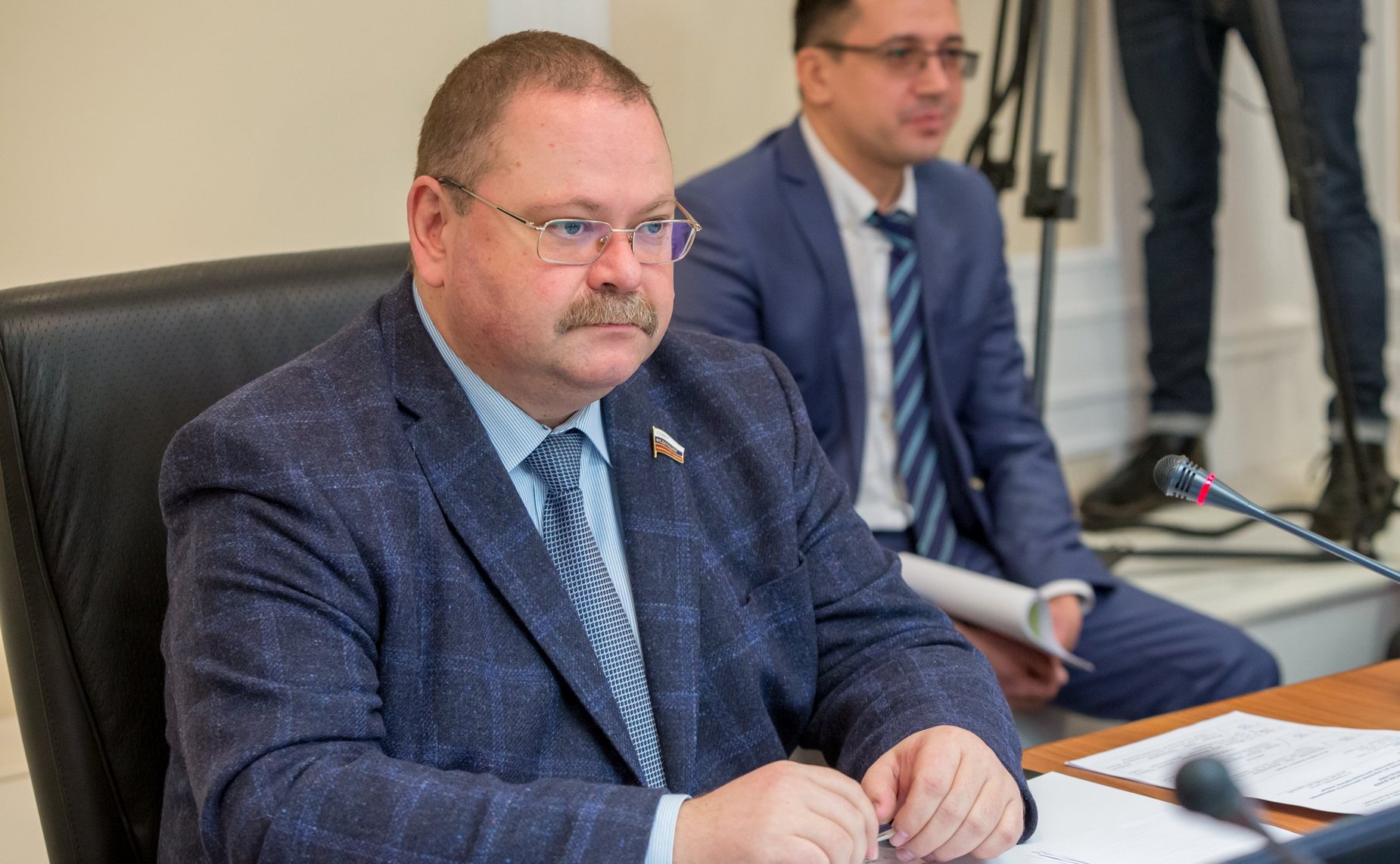 Олег Мельниченко