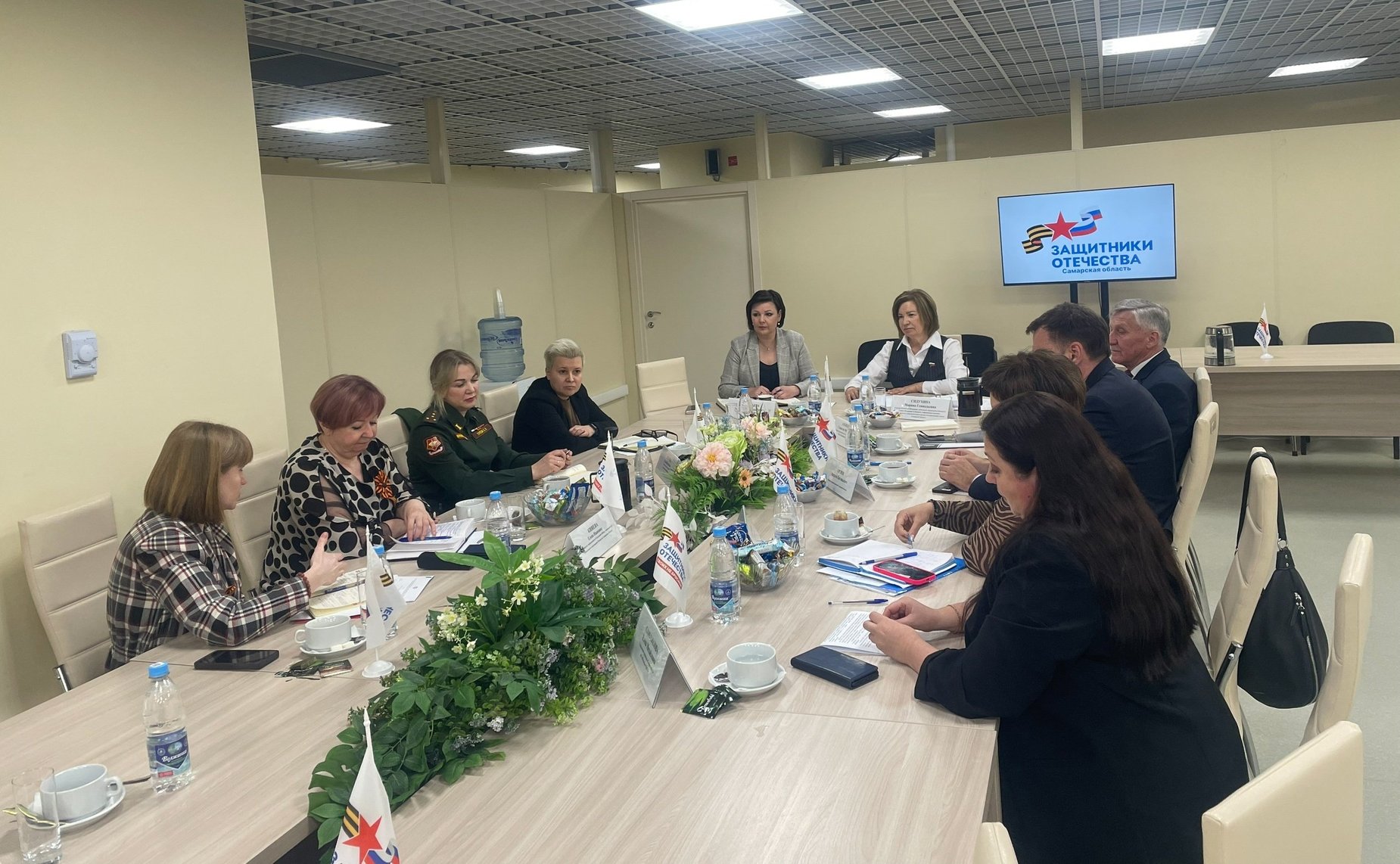 Марина Сидухина провела совещание по вопросам, связанным с обеспечением в регионе протезирования участников СВО