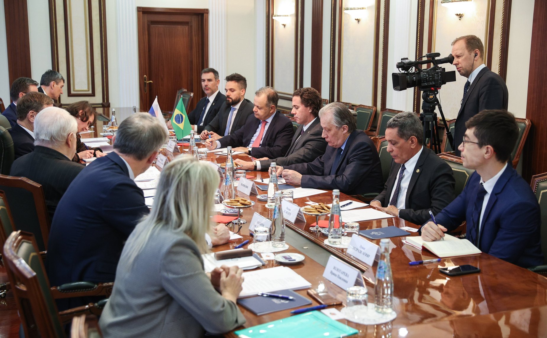 Константин Косачев провел встречу с первым заместителем Председателя Федерального сената Национального конгресса Федеративной Республики Бразилии Венезиано Виталом ду Рего
