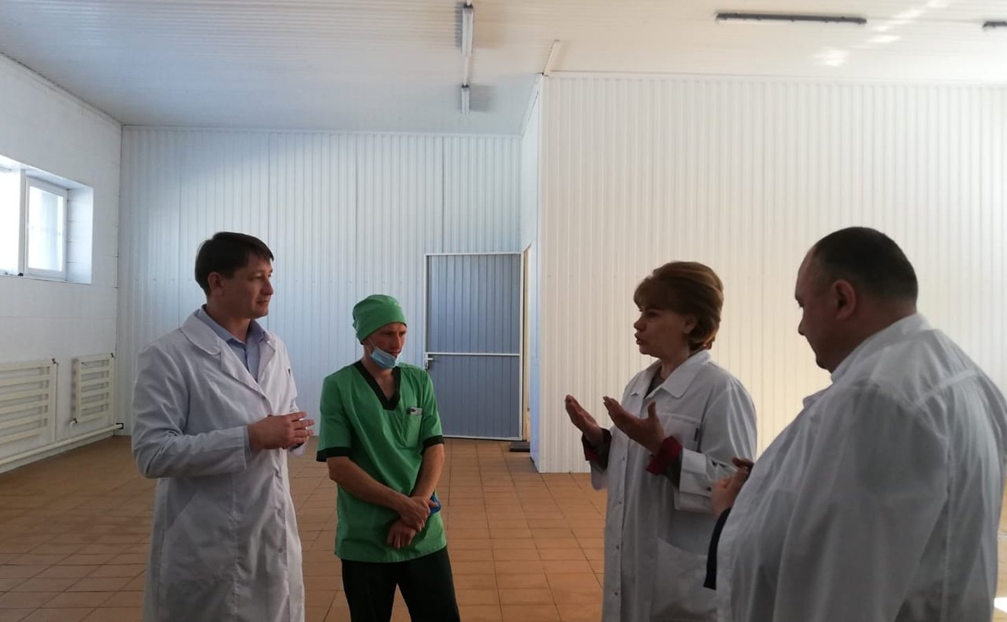 Татьяна Гигель в ходе рабочей командировки по региону встретилась с коллективом Чойского молочного завода