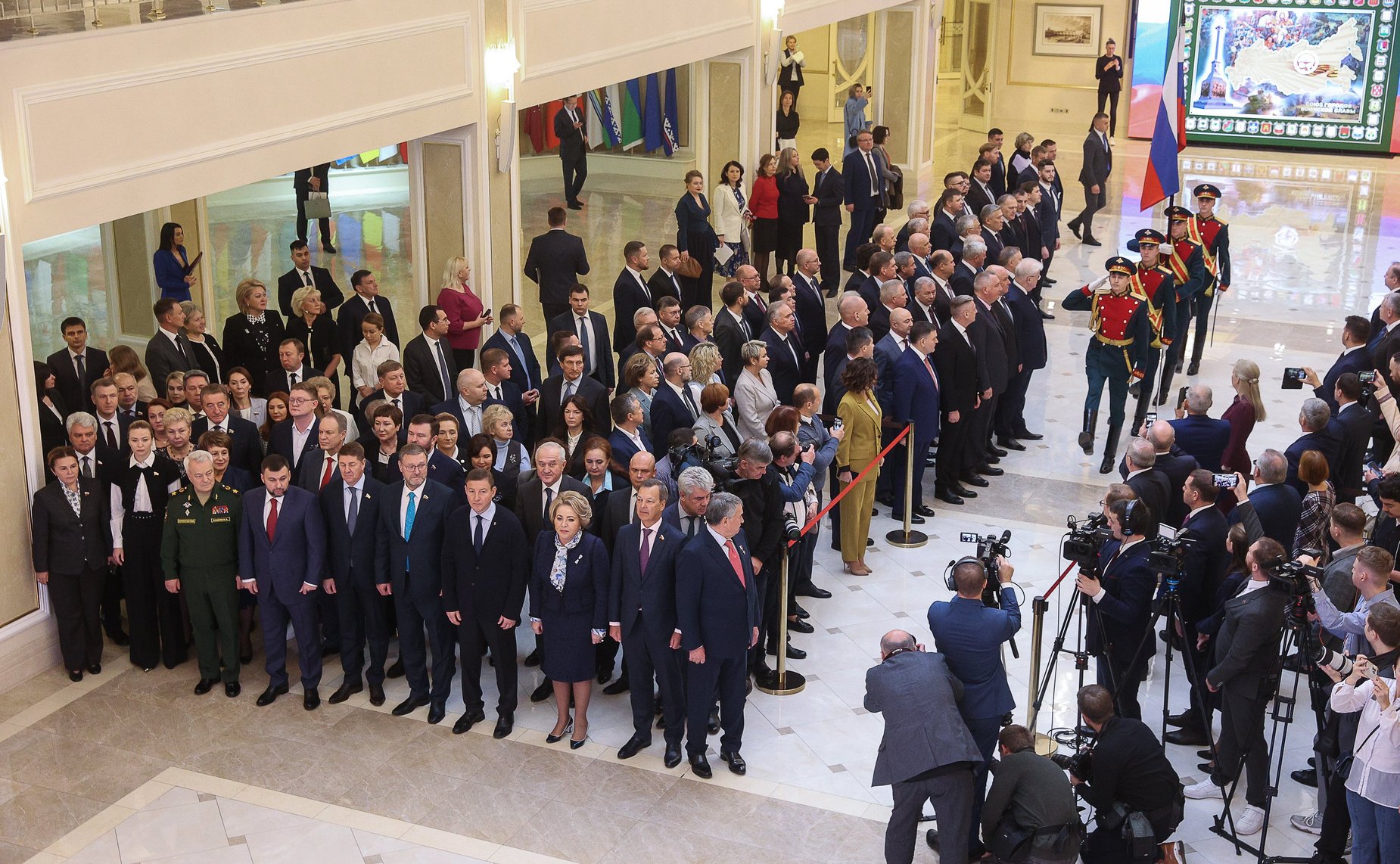 В Совете Федерации прошла торжественная церемония вручения «Мечей Победы» городам воинской славы Мариуполю и Мелитополю