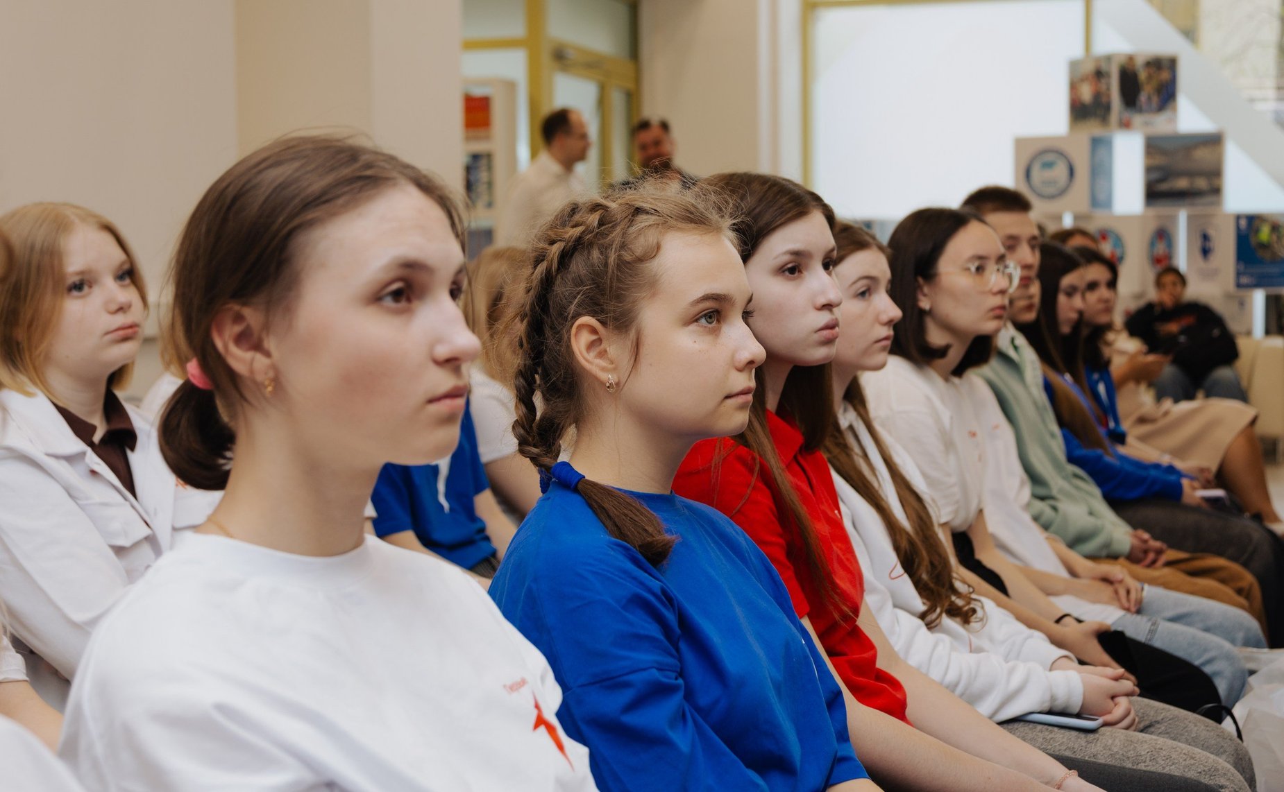 Елена Дягилева познакомила школьников из Брянской и Курской областей с арктическим регионом