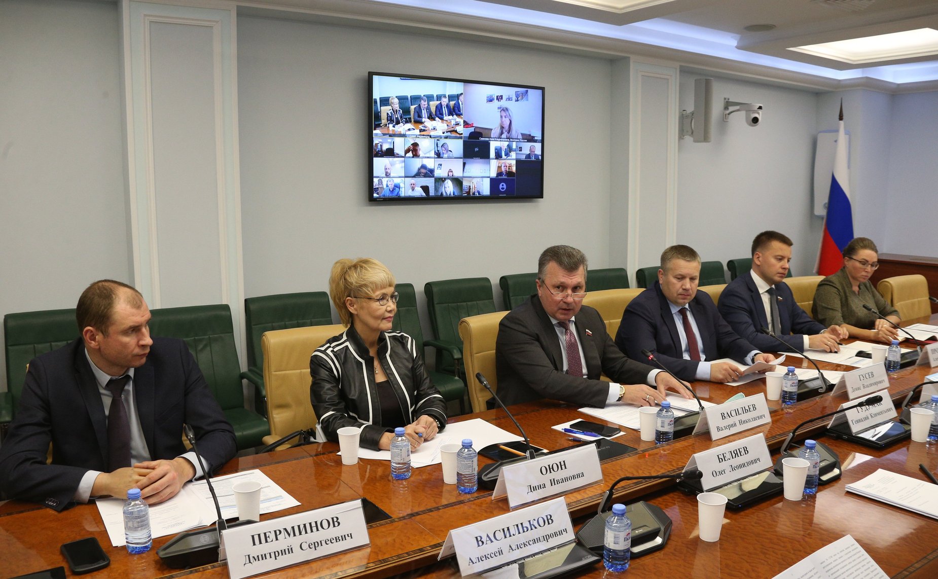 Заседание «круглого стола» на тему «О совершенствовании правового регулирования автомобильных пассажирских перевозок»