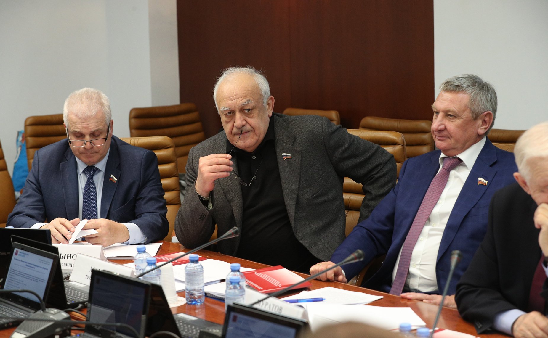 «Круглый стол» Комитета СФ по обороне и безопасности