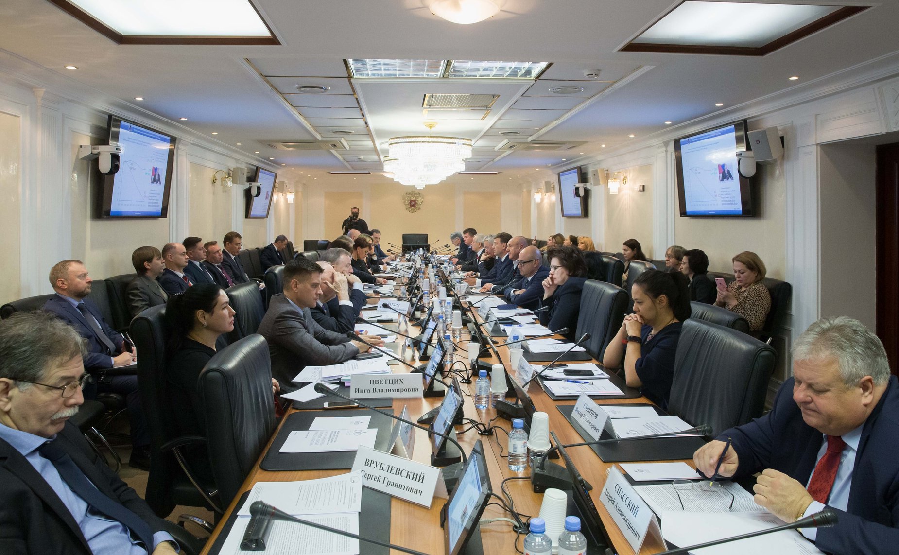 «Круглый стол» на тему «Актуальные вопросы сохранения здоровья мужского населения»