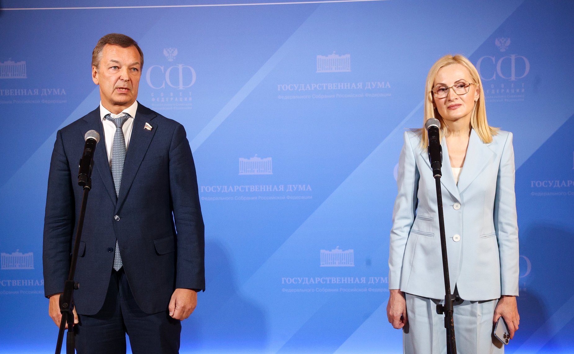 Пресс-подход Андрея Яцкина и Ирины Яровой по итогам заседания Президиума Совета законодателей Российской Федерации