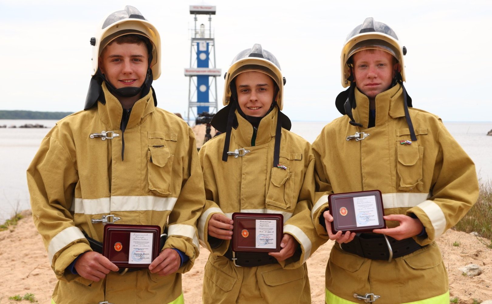 Юрий Воробьев и заместитель Председателя Совета Республики Национального собрания Республики Беларусь Валерий Бельский приняли участие в мероприятиях каникулярной профориентационной школы «За безопасность!»