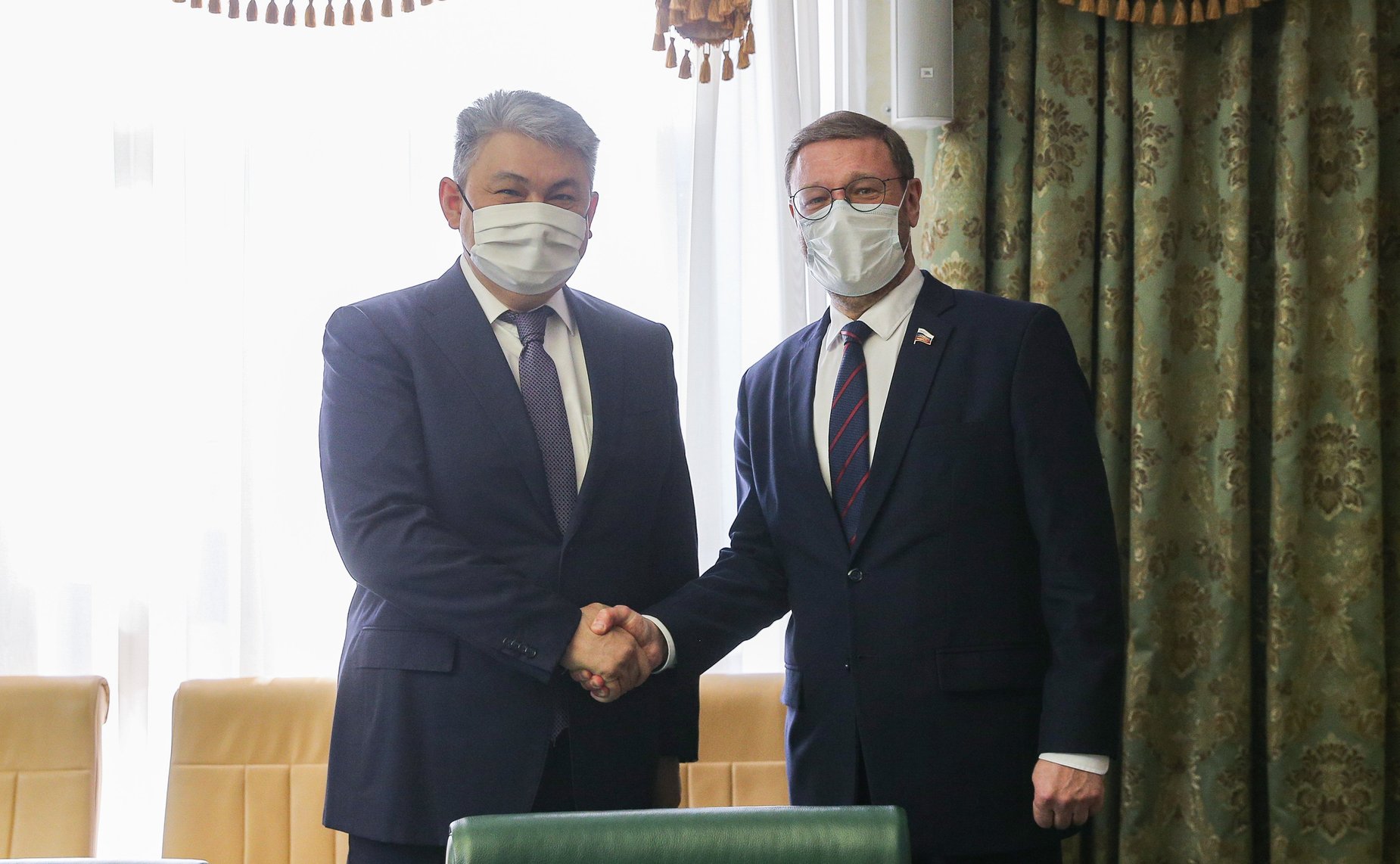 Встреча Константина Косачева с Чрезвычайным и Полномочным Послом Республики Казахстан в Российской Федерации Ермеком Кошербаевым