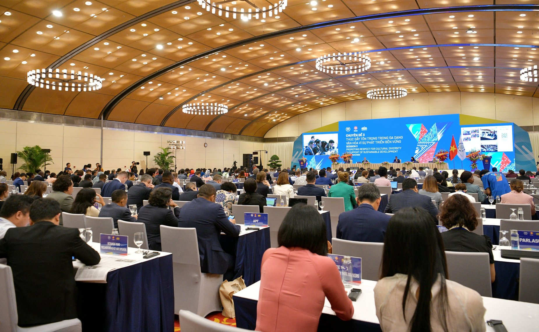 Сенаторы РФ приняли участие в Девятой Всемирной конференции молодых парламентариев Межпарламентского союза